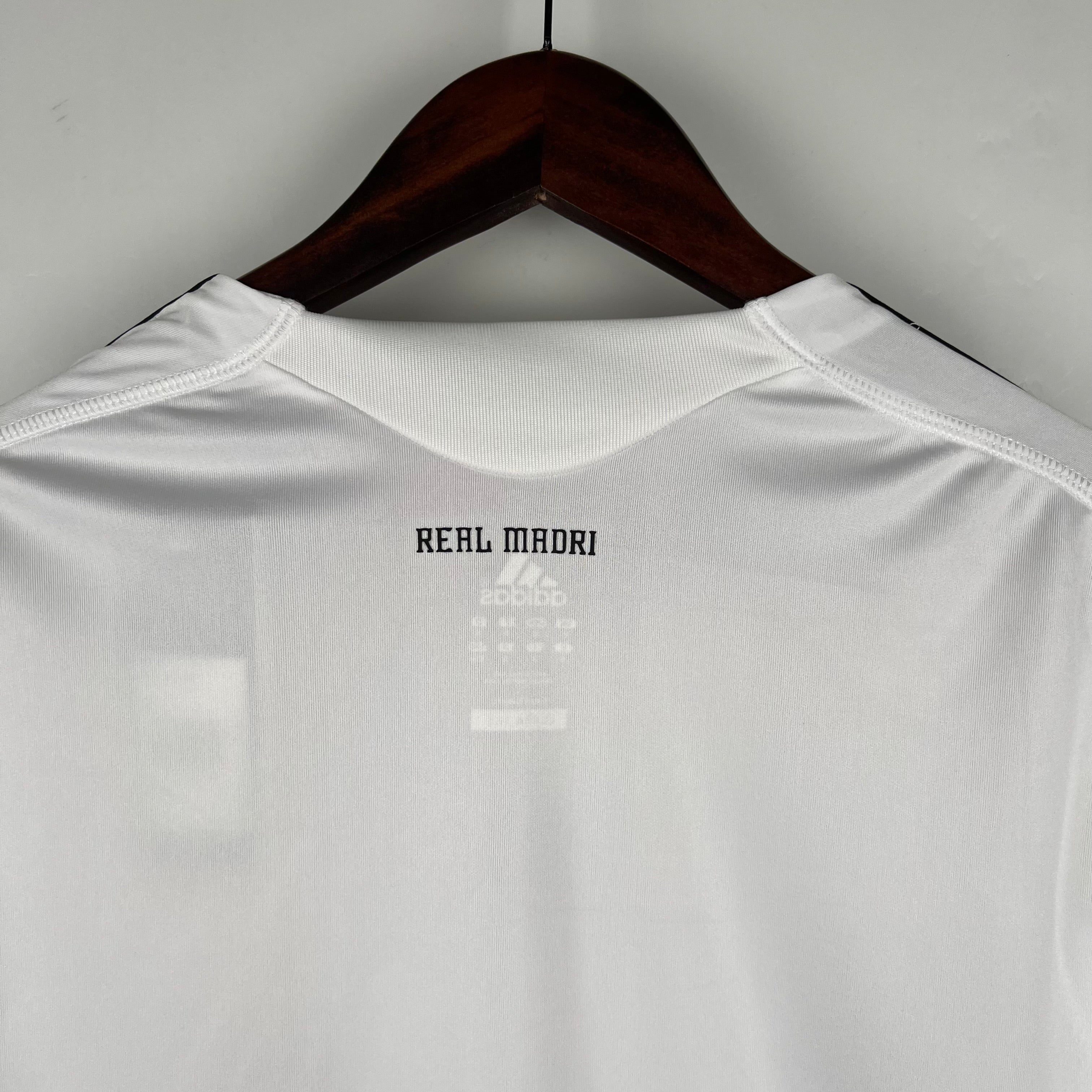 CAMISA REAL MADRID MANGA LONGA RETRÔ HOME 09/10