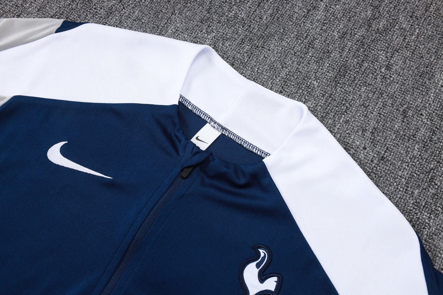 Conjunto Tottenham Ziper Curto Treino 25/26