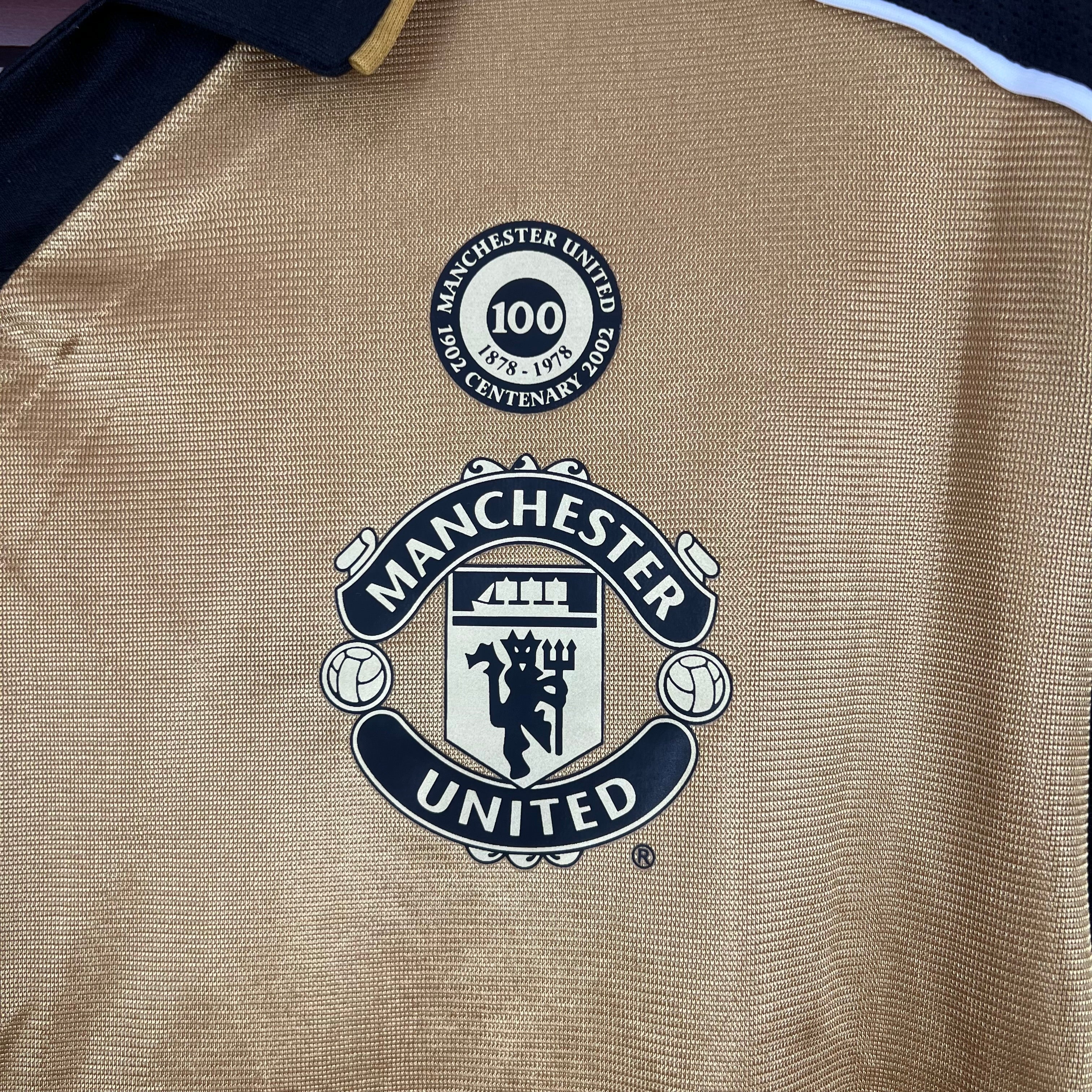 CAMISA RETRÔ MANCHESTER UNITED MANGA LONGA DUPLA FACE 01/02