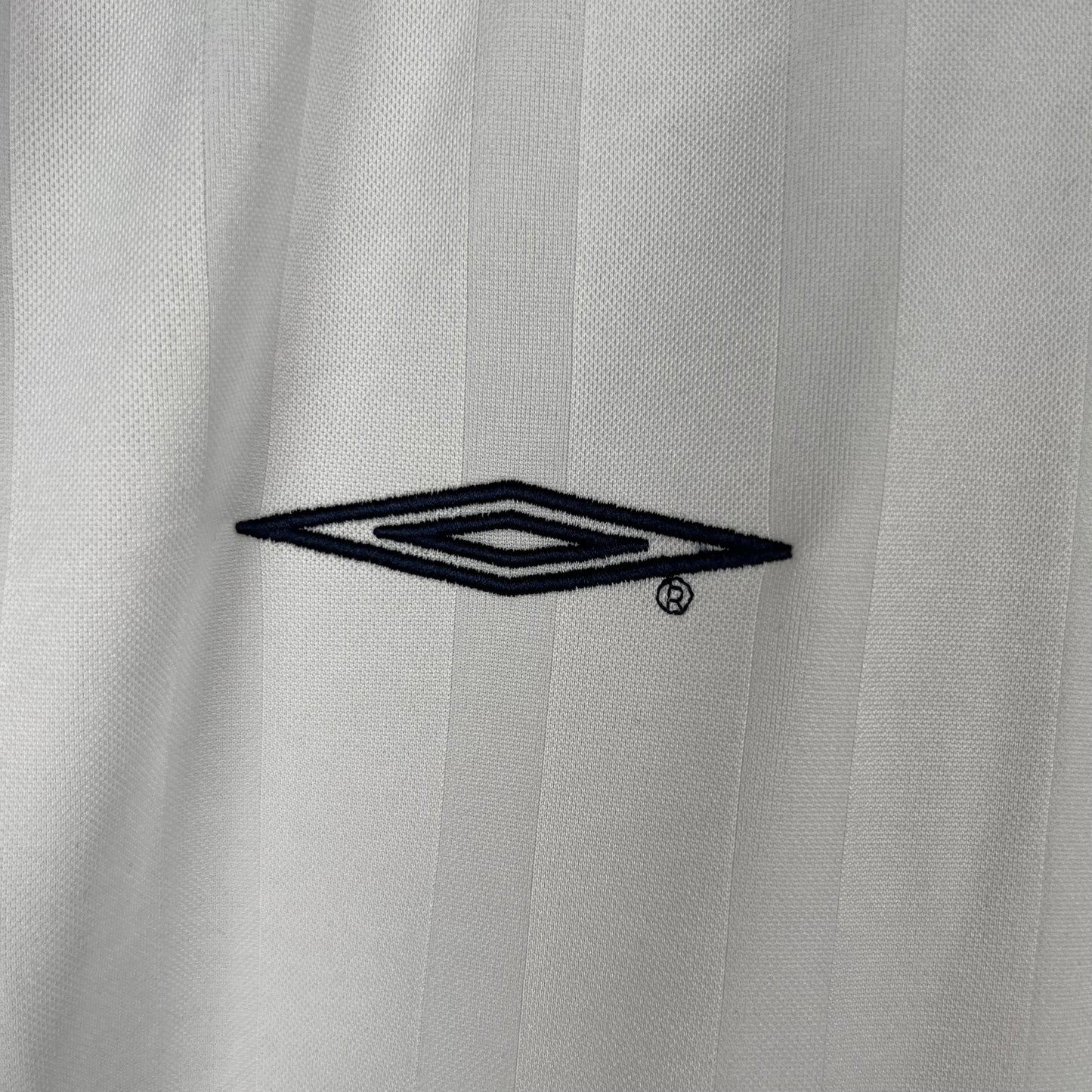 CAMISA RETRÔ INGLATERRA HOME MANGA LONGA 2002