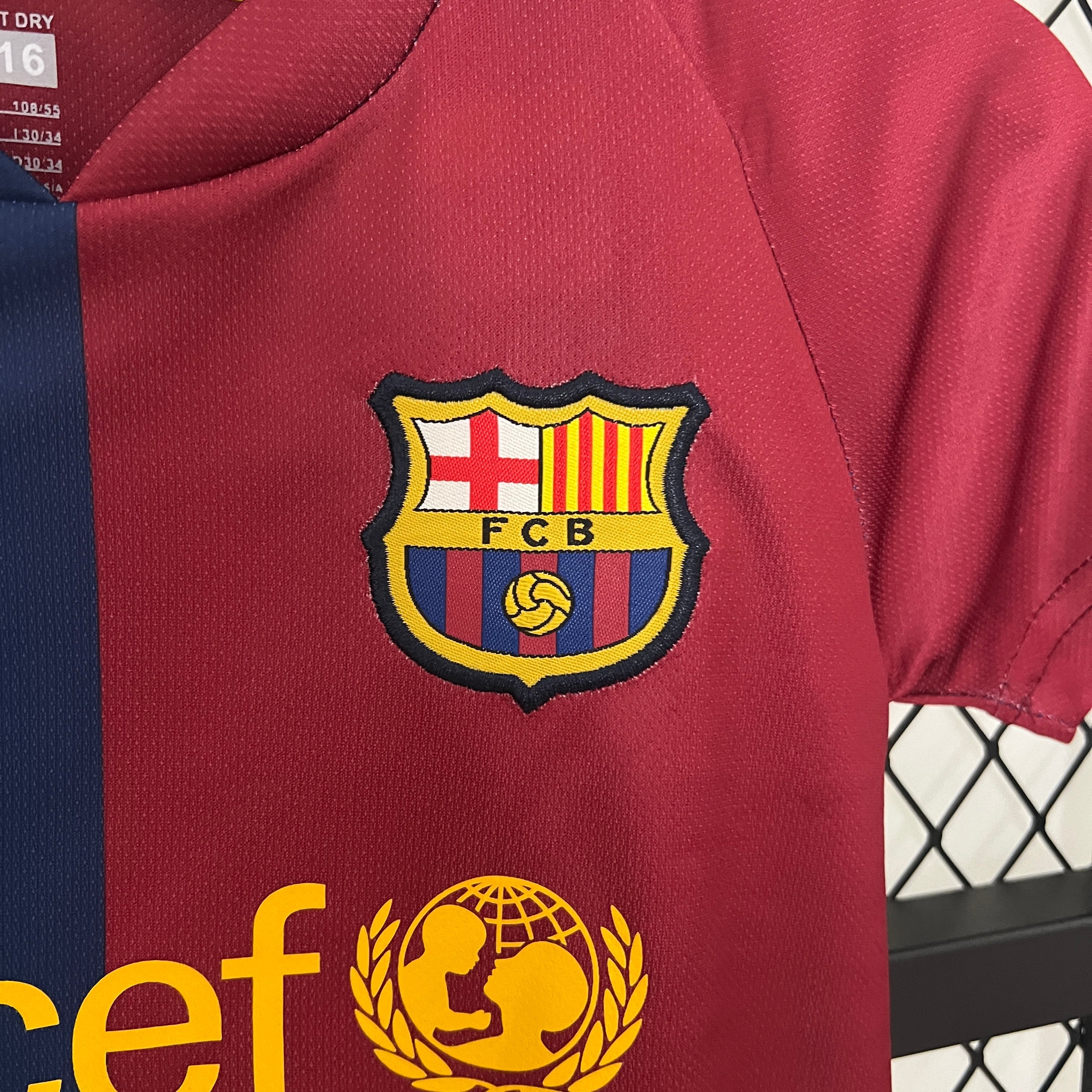 KIT INFANTIL RETRÔ BARCELONA HOME 08/09