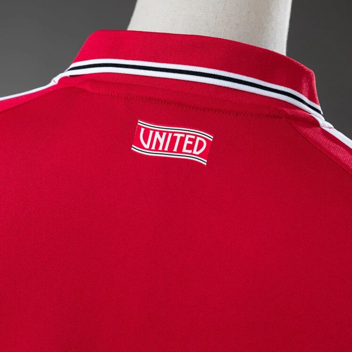 CAMISA MANCHESTER UNITED I TITULAR 2026/27 TORCEDOR MASCULINA