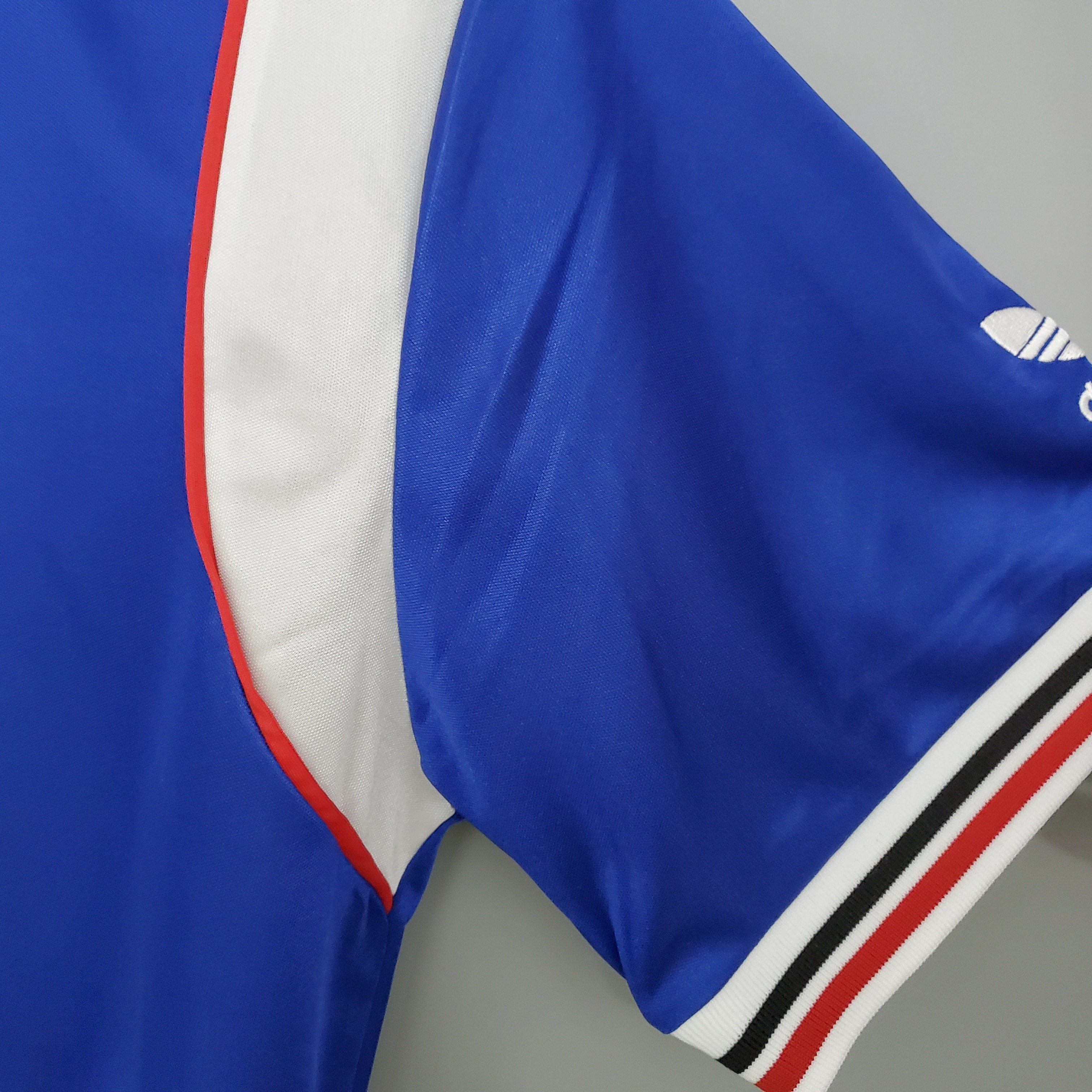CAMISA RETRÔ MANCHESTER UNITED THIRD 85/86
