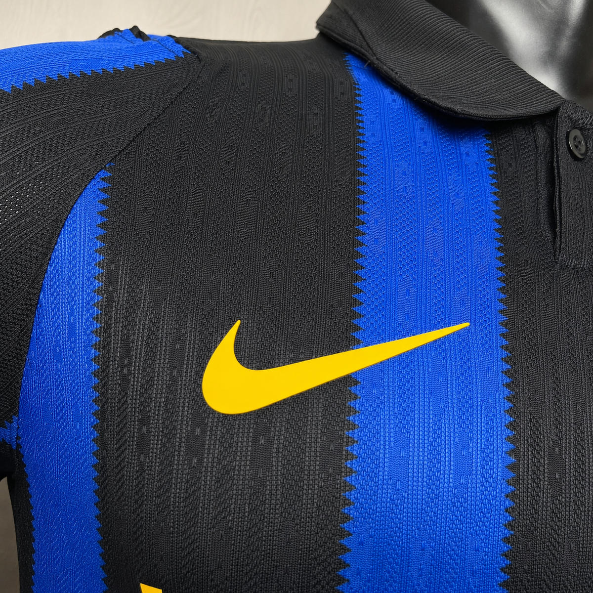 CAMISA TITULAR I INTER DE MILÃO 2026/27 JOGADOR