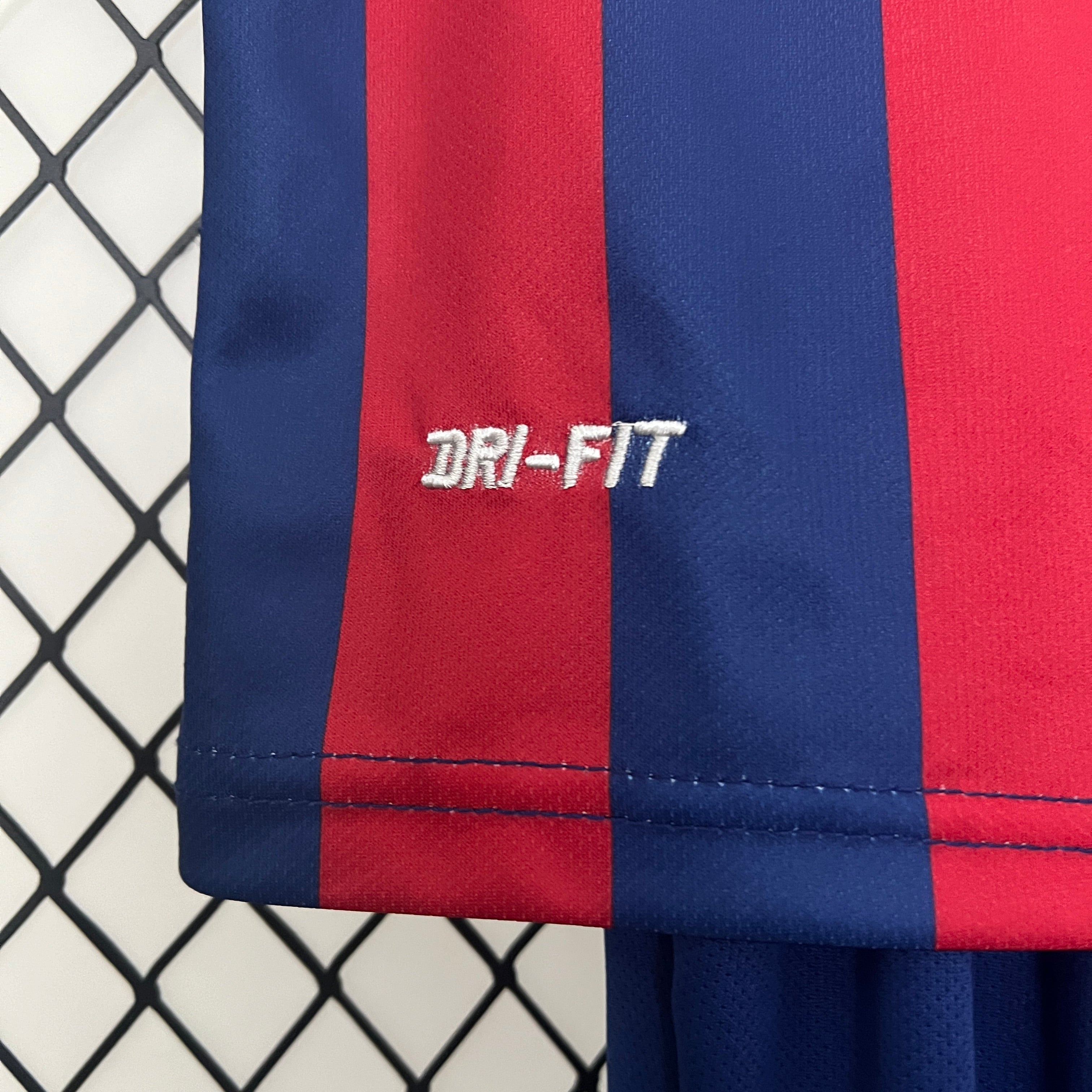 KIT INFANTIL RETRÔ BARCELONA HOME 13/14