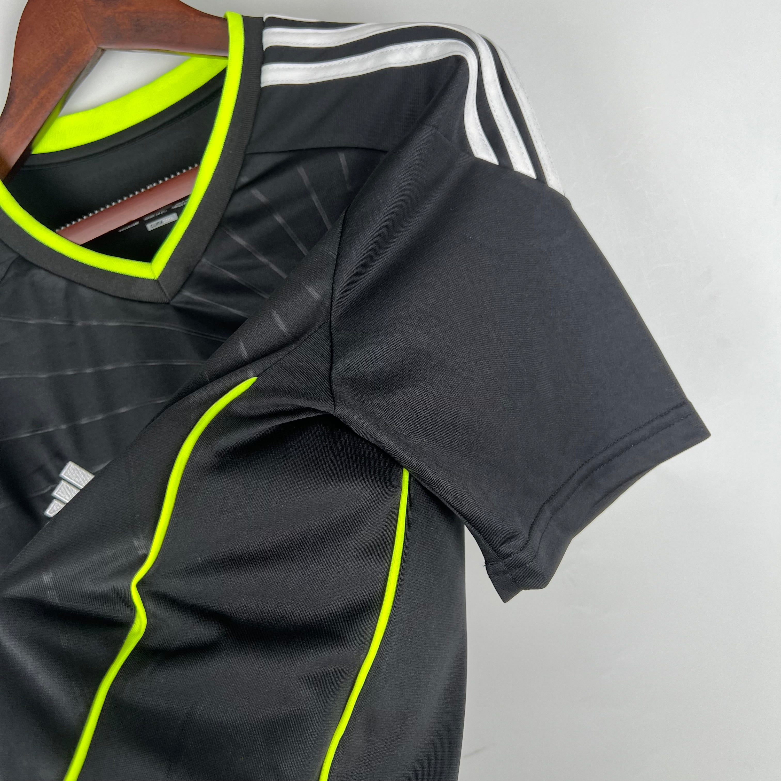 CAMISA RETRÔ REAL MADRID AWAY 10/11
