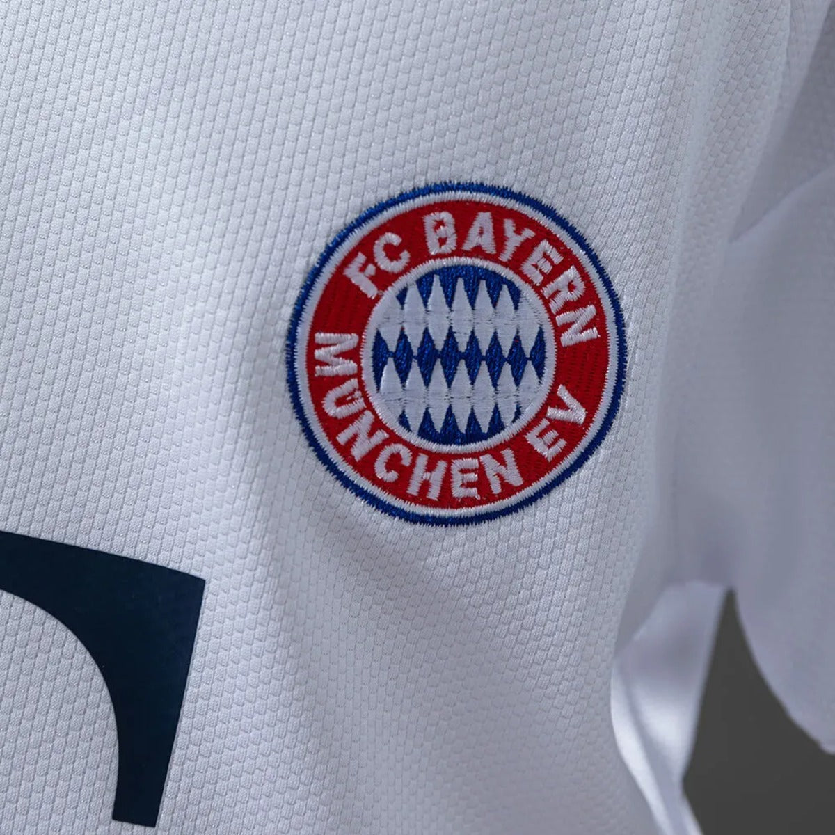 CONJUNTO INFANTIL BAYERN RESERVA  2026/27