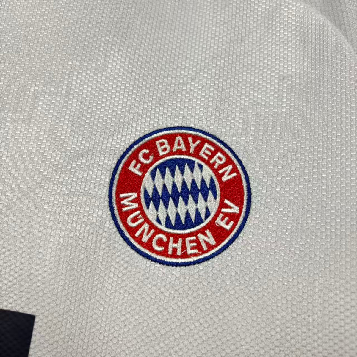 CAMISA RESERVA II BAYERN DE MUNIQUE 2026/27 TORCEDOR