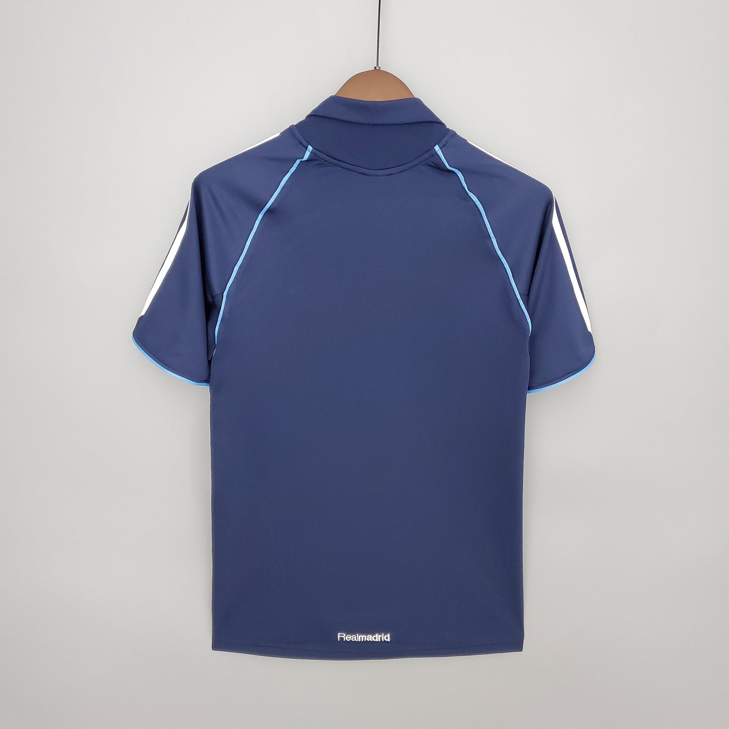 CAMISA REAL MADRID RETRÔ AWAY 05/06