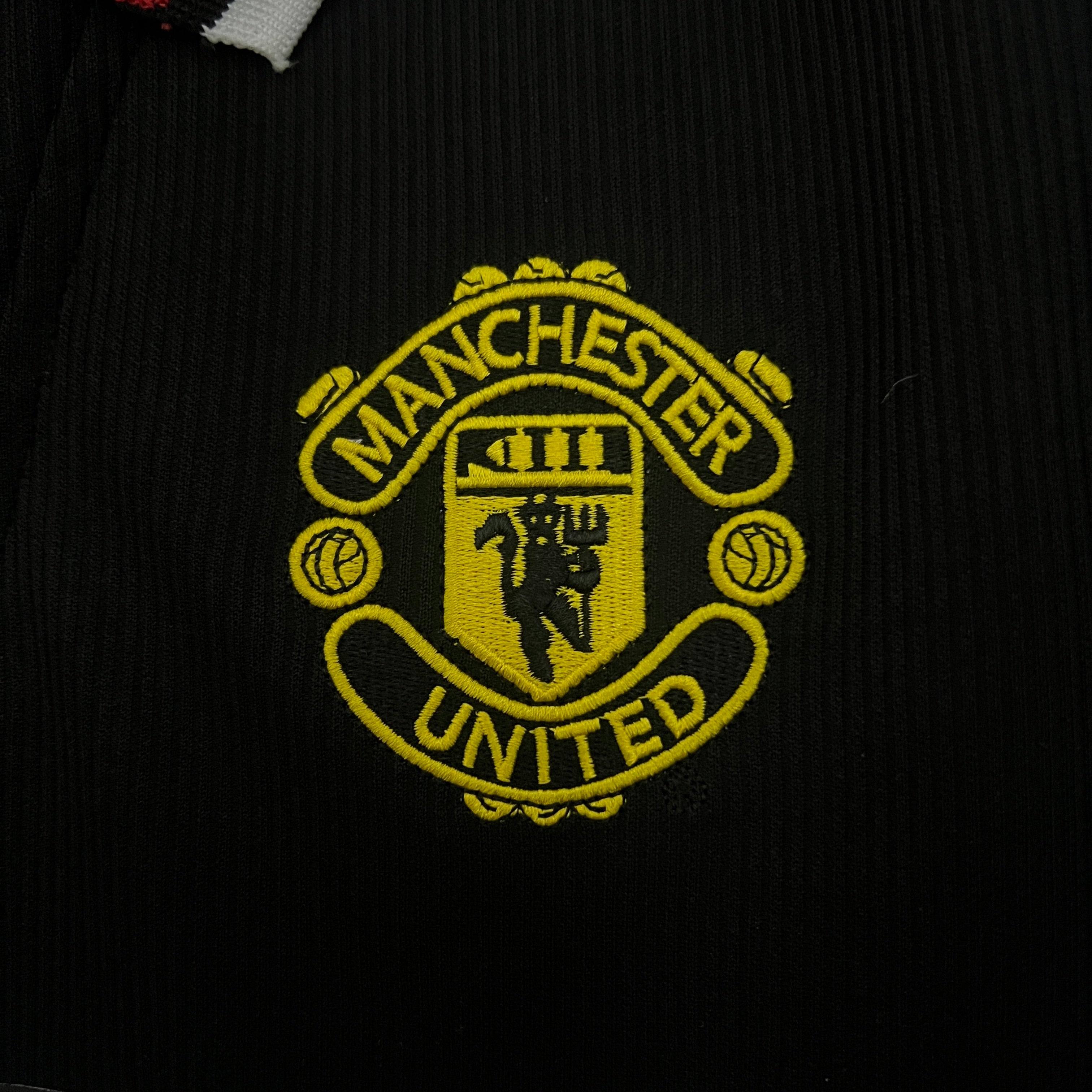 CAMISA RETRÔ MANCHESTER UNITED AWAY 98/99