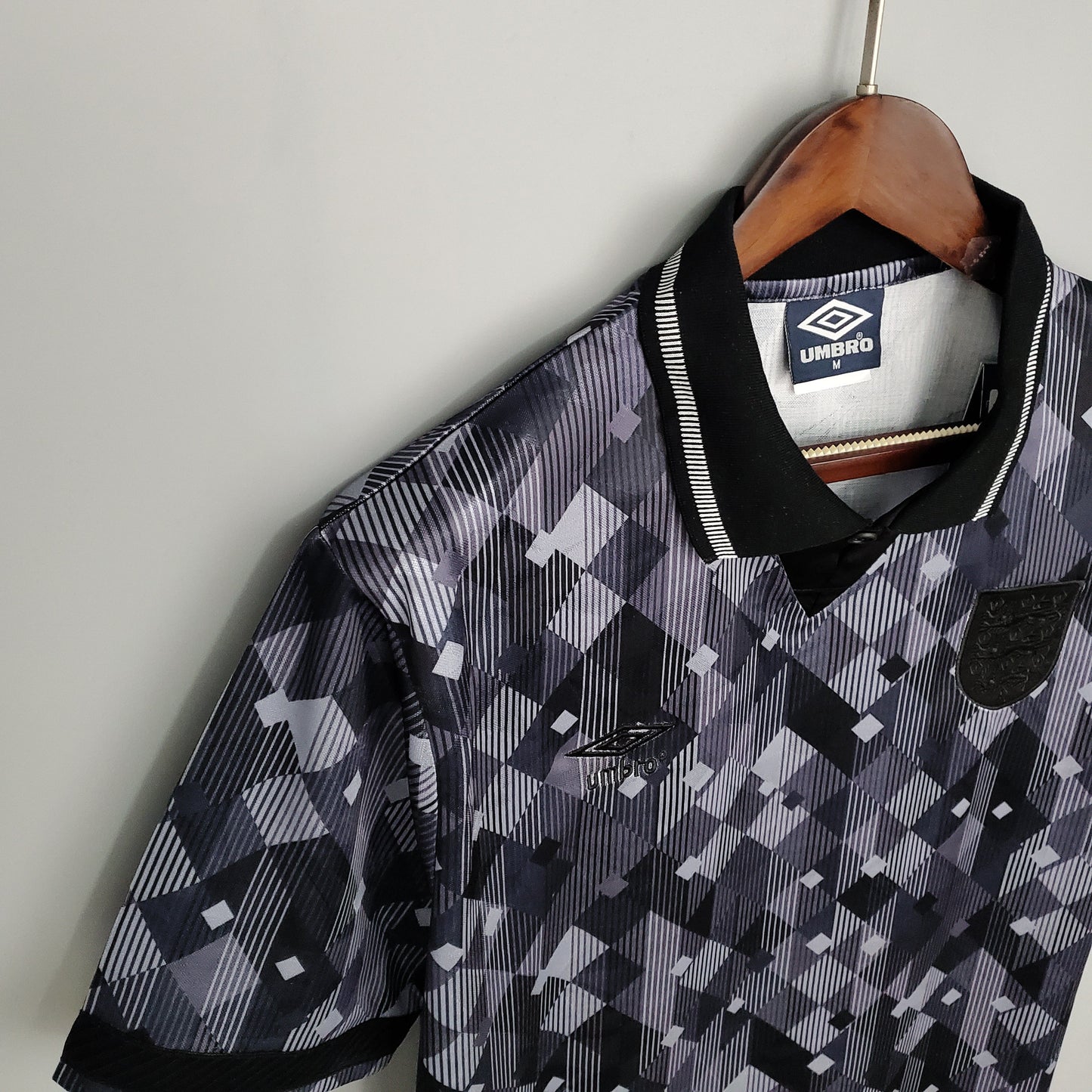 CAMISA RETRÔ INGLATERRA AWAY 1990