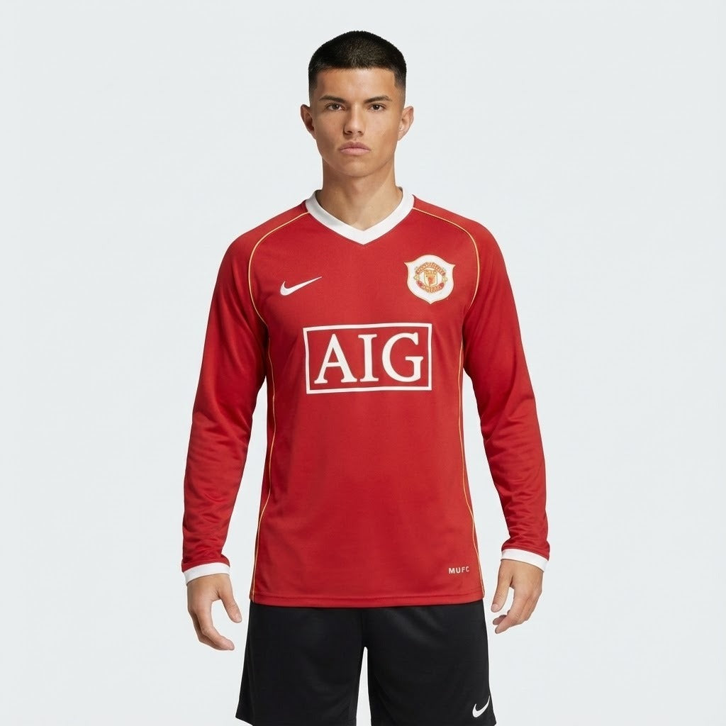 CAMISA RETRÔ MANCHESTER UNITED HOME MANGA LONGA 06/07
