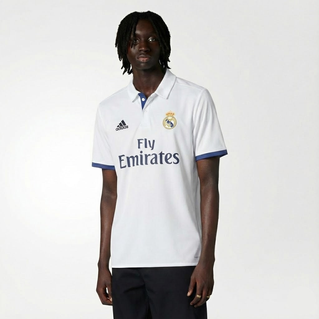 CAMISA RETRÔ REAL MADRID HOME 16/17