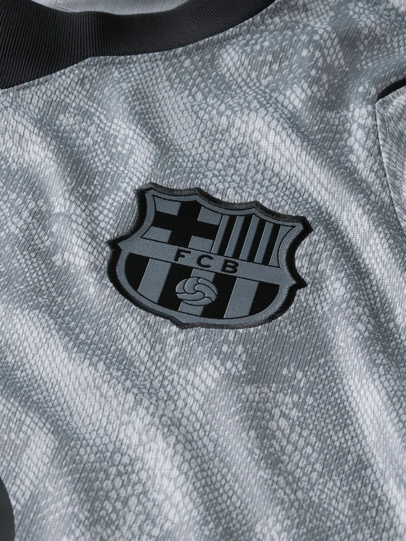 CAMISA BARCELONA X KOBE BRYANT GOLEIRO 2026/27 TORCEDOR