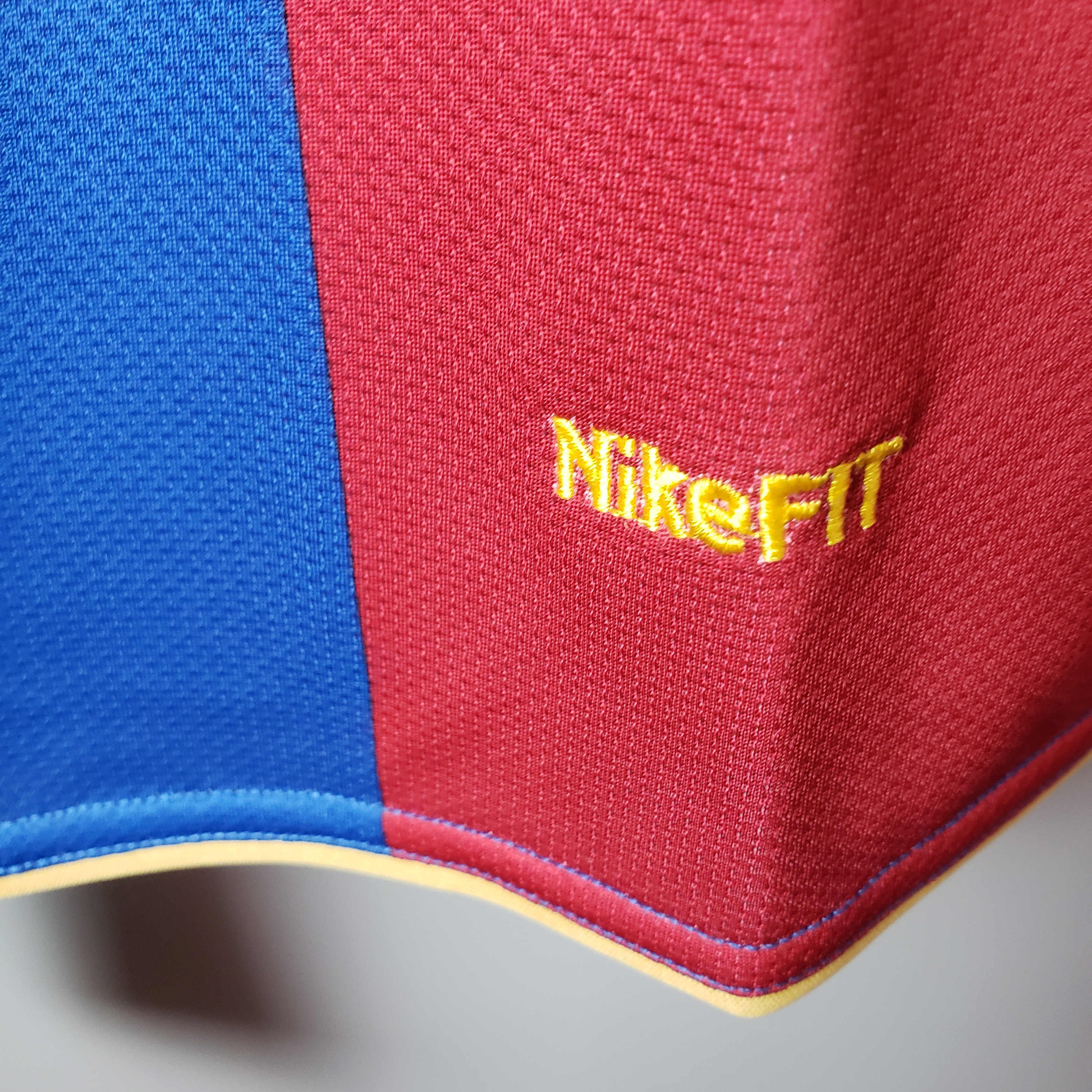 CAMISA RETRÔ BARCELONA HOME MANGA LONGA 07/08