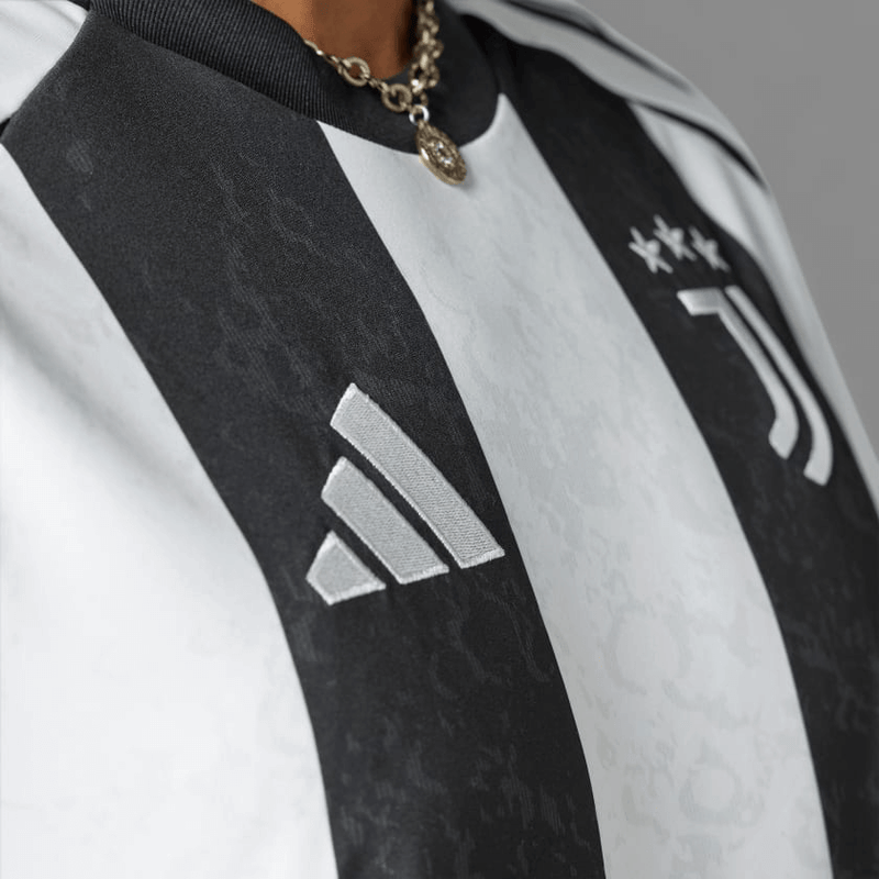 Camisa-juventus-home-1-24-25-lançamento-adidas-preta-branca-listrada-torcedor