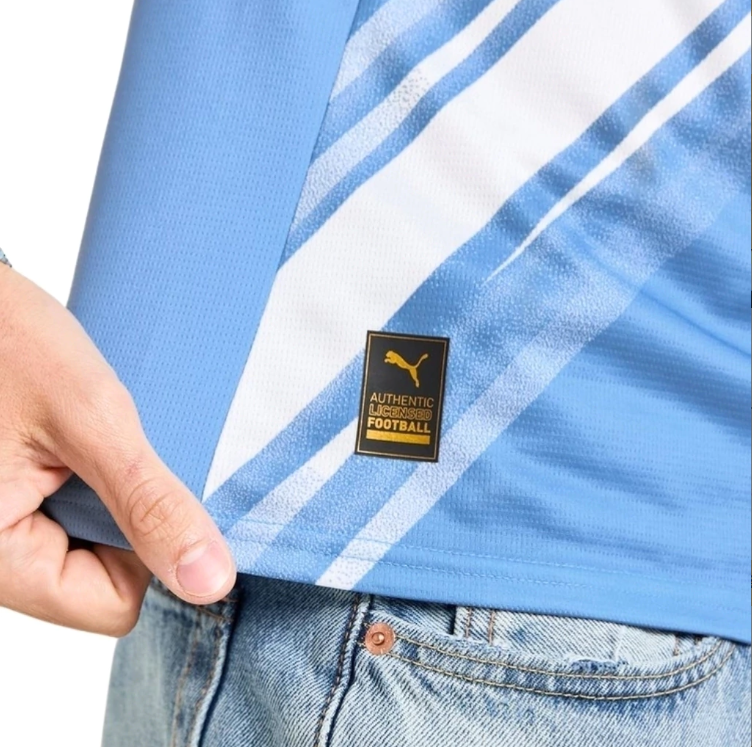 CAMISA MANCHESTER CITY I TITULAR 2025/26 TORCEDOR