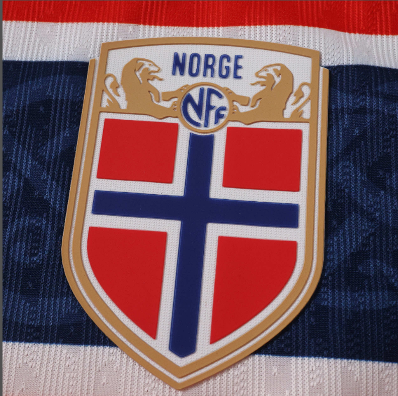 CAMISA NORUEGA TITULAR COPA DO MUNDO 2026 VERSÃO JOGADOR