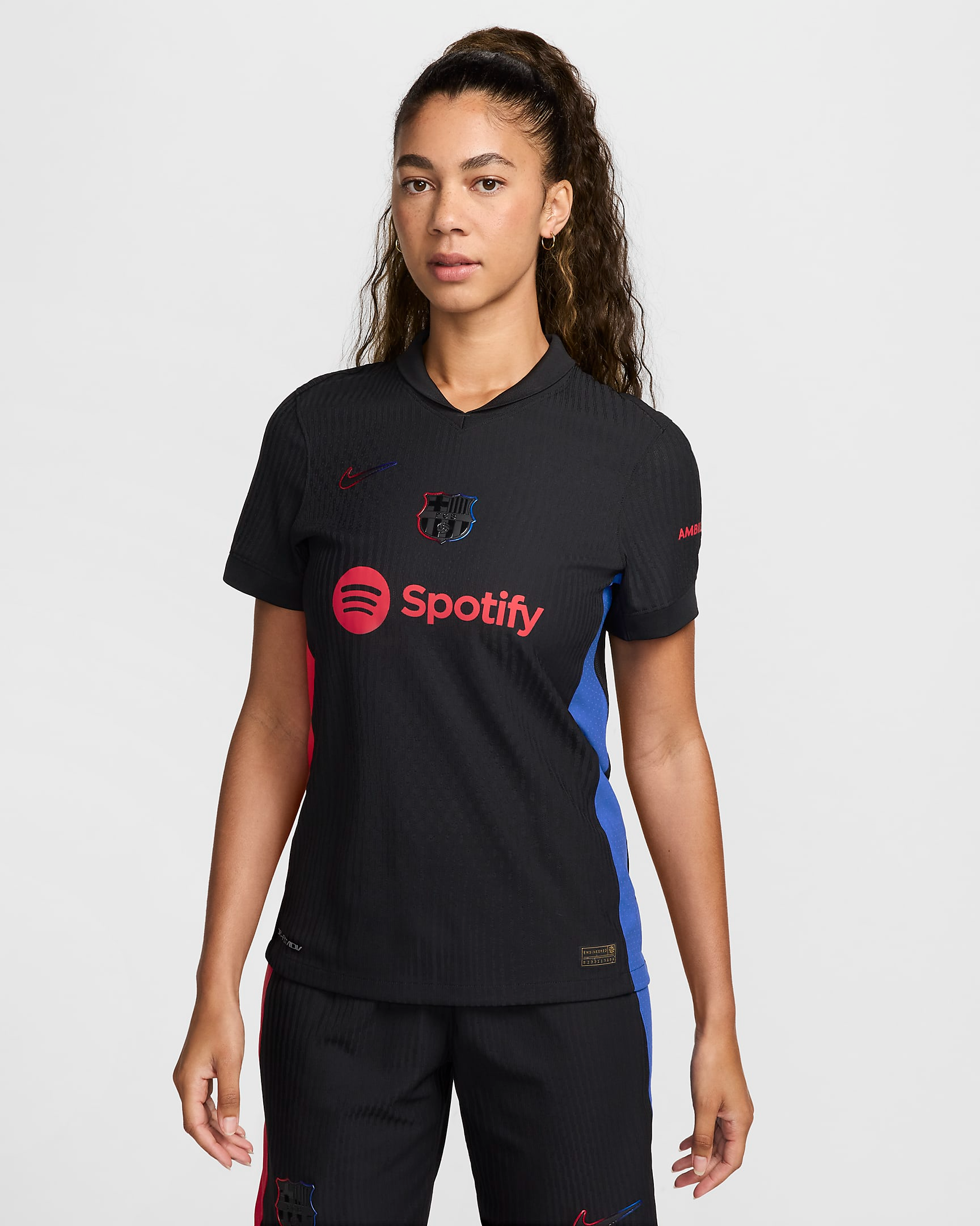 CAMISA FEMININA BARCELONA II 2024/25 PRETA