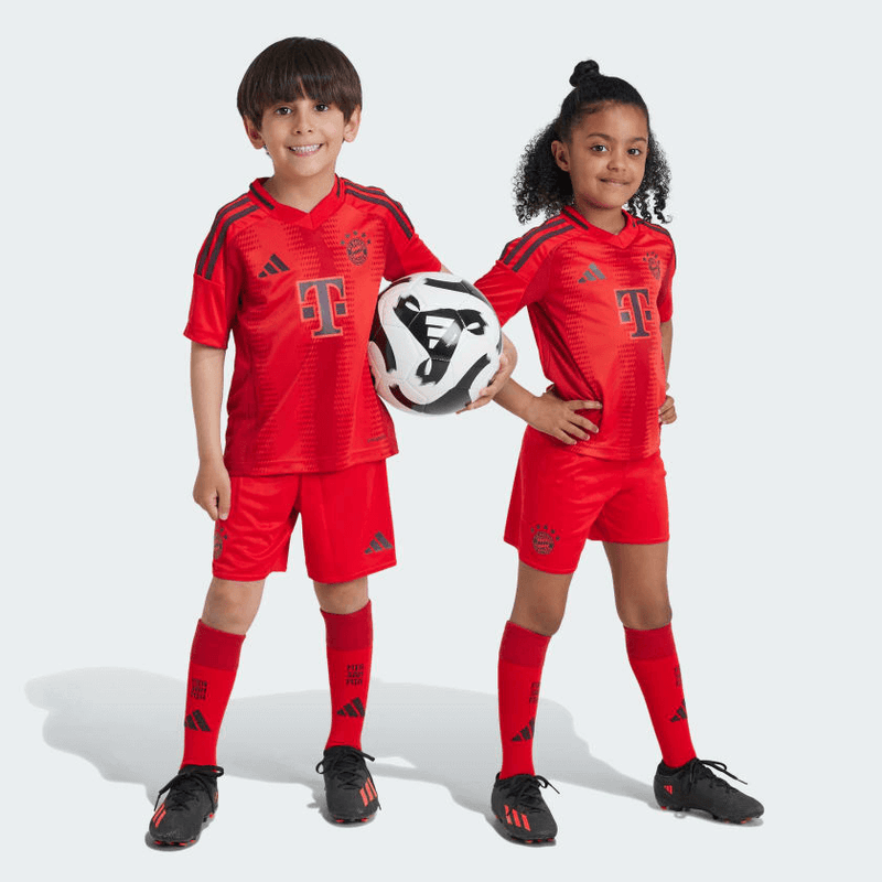 CONJUNTO INFANTIL BAYERN I 2024/25