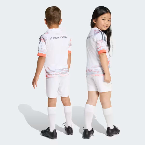 CONJUNTO INFANTIL BAYERN RESERVA II 2025/26
