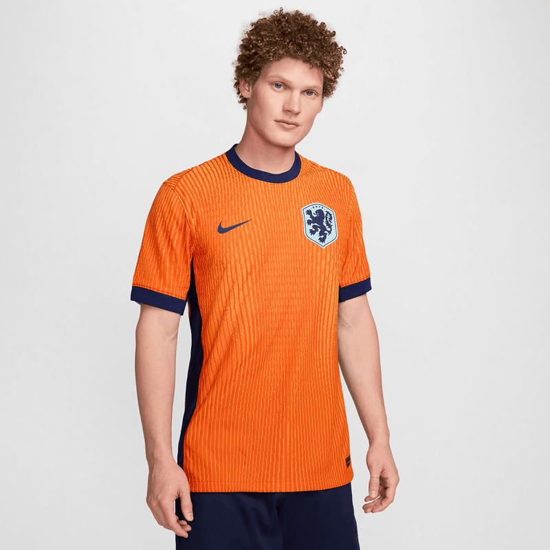 camisa_nike_holanda_i_masculina_eurocopa_lançamento_jogador_laranja_2024-25_home