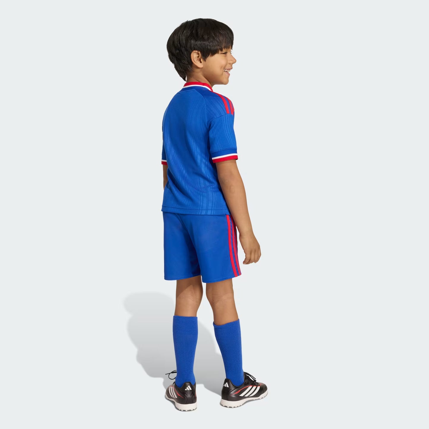 CONJUNTO INFANTIL MANCHESTER UNITED RESERVA II 2026/27