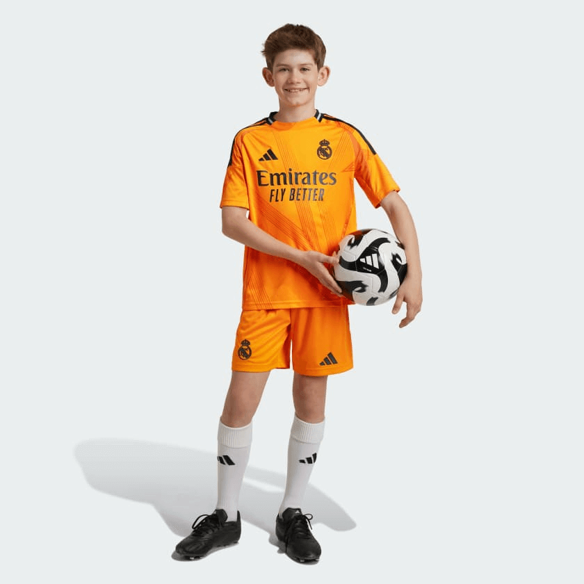 CONJUNTO INFANTIL REAL MADRID AWAY II 2024/25 PRONTA ENTREGA