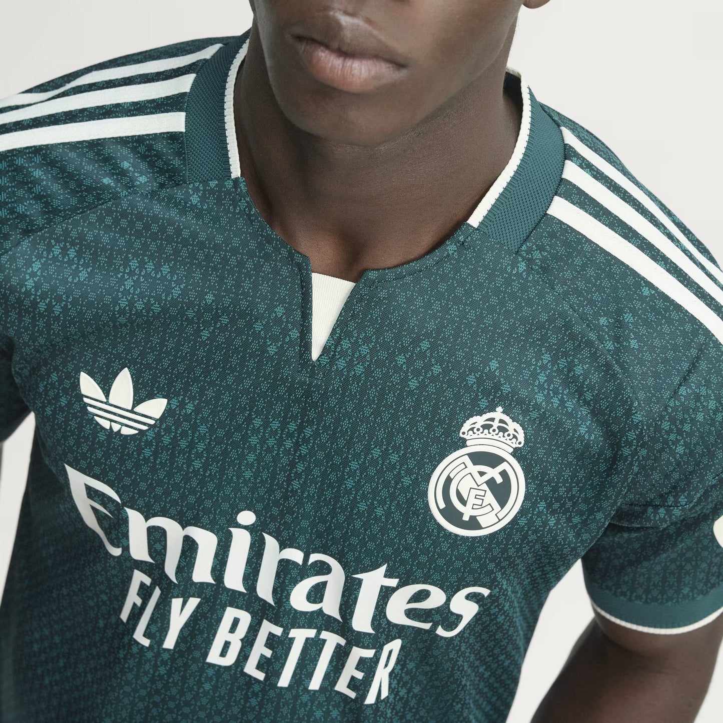 CAMISA REAL MADRID AWAY 2026/27 AUTHENTIC VERSÃO JOGADOR