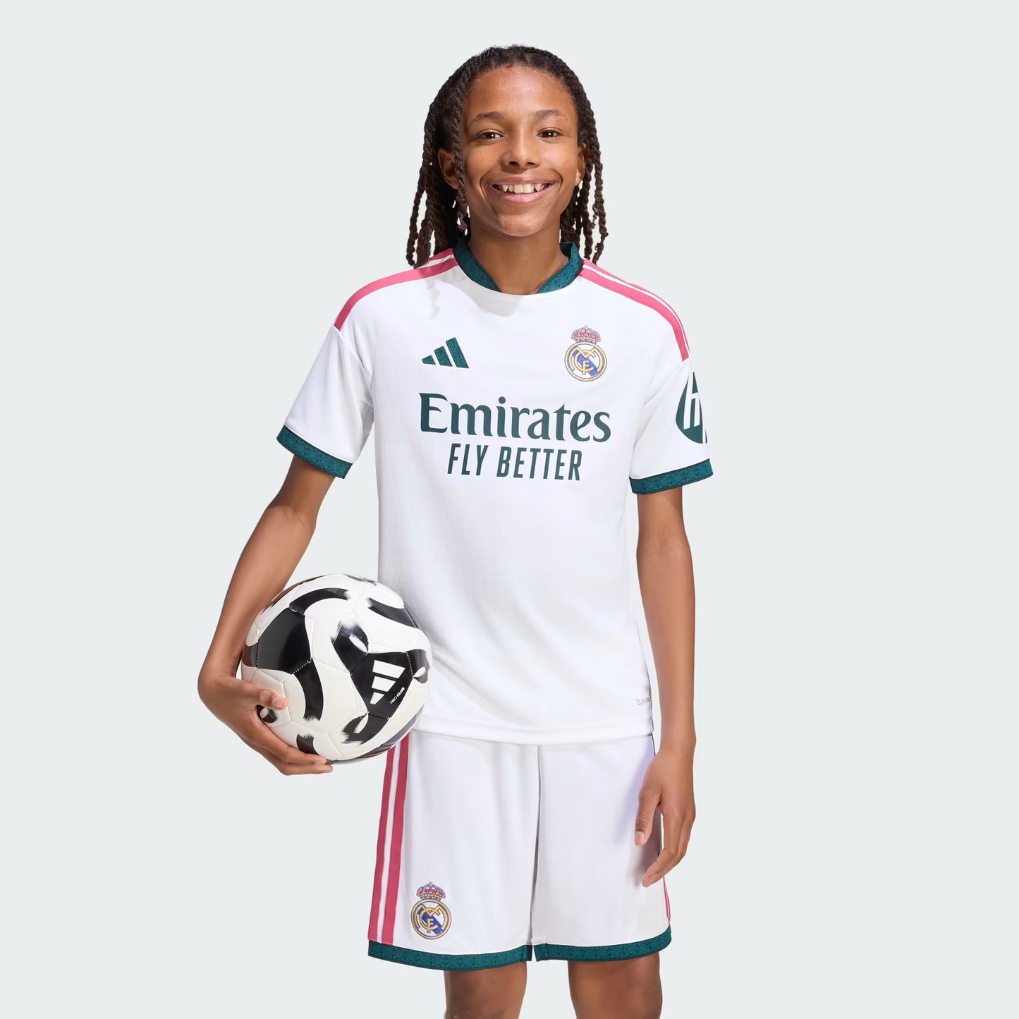 CONJUNTO INFANTIL REAL MADRID HOME 2026/27