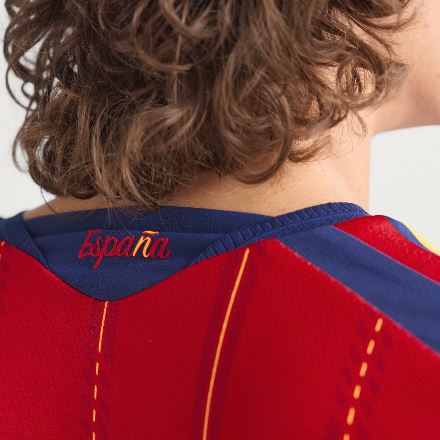 CAMISA ESPANHA TITULAR COPA DO MUNDO 2026 VERSÃO JOGADOR