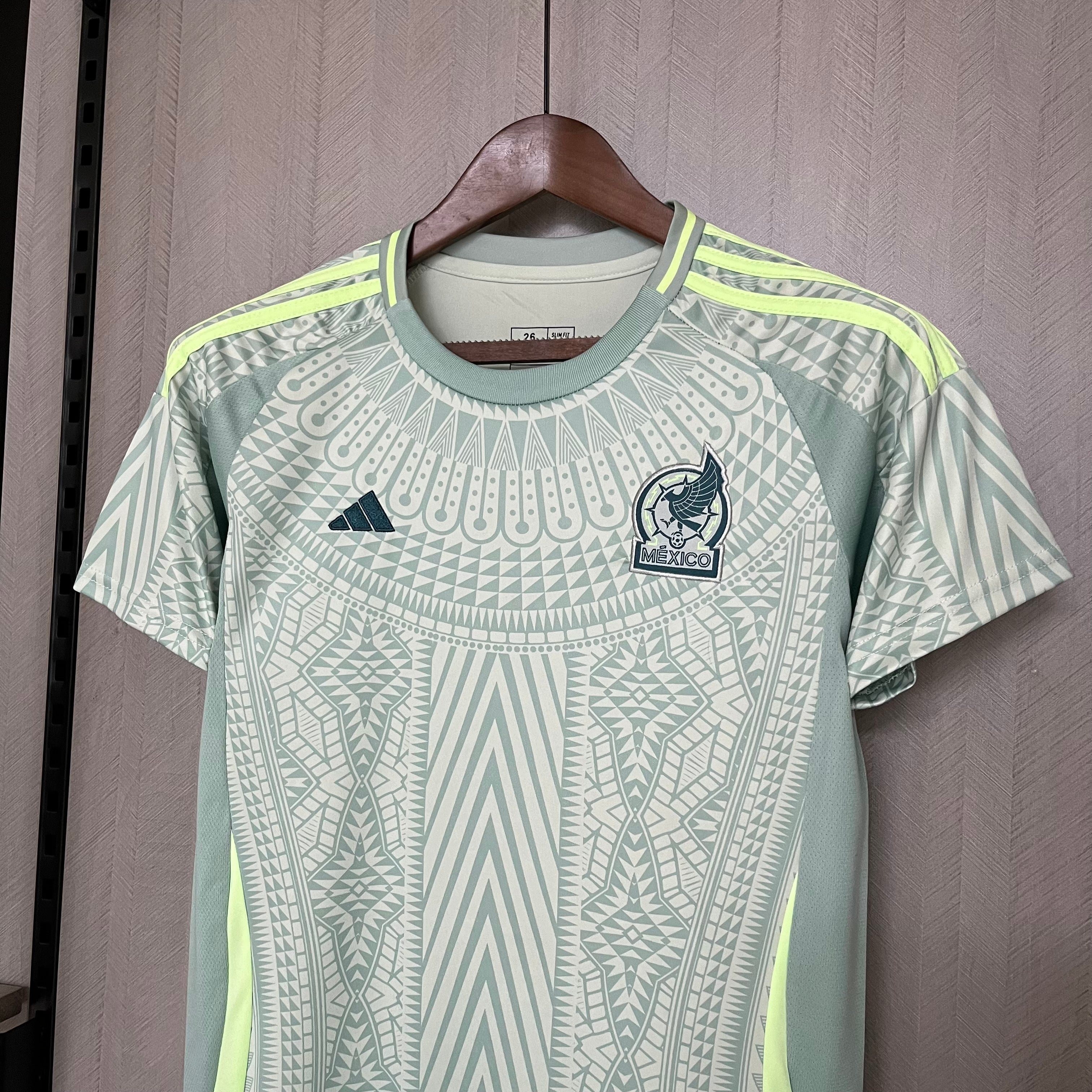 KIT INFANTIL MÉXICO HOME 24/25