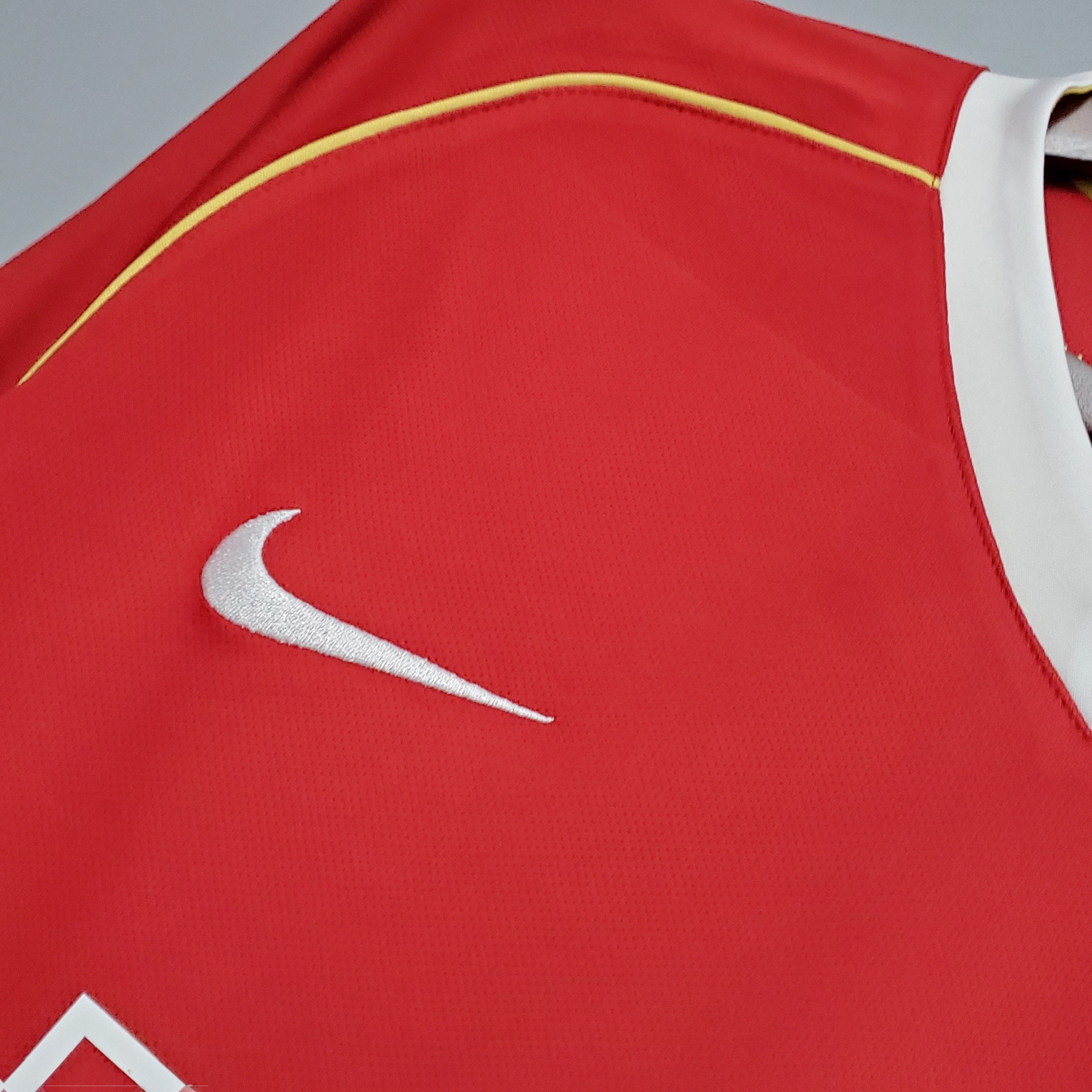 CAMISA RETRÔ MANCHESTER UNITED HOME MANGA LONGA 06/07