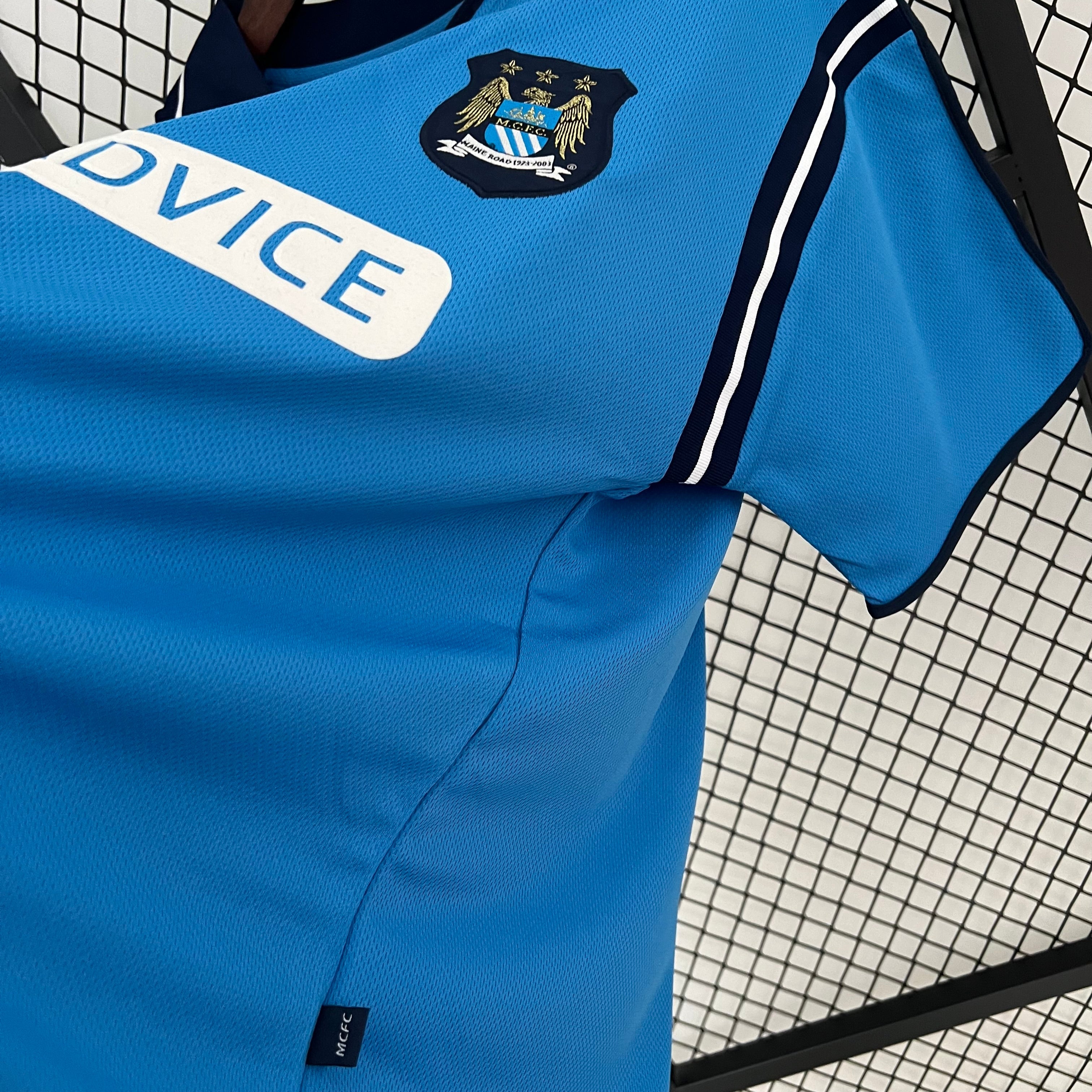CAMISA MANCHESTER CITY RETRÔ HOME 02/03