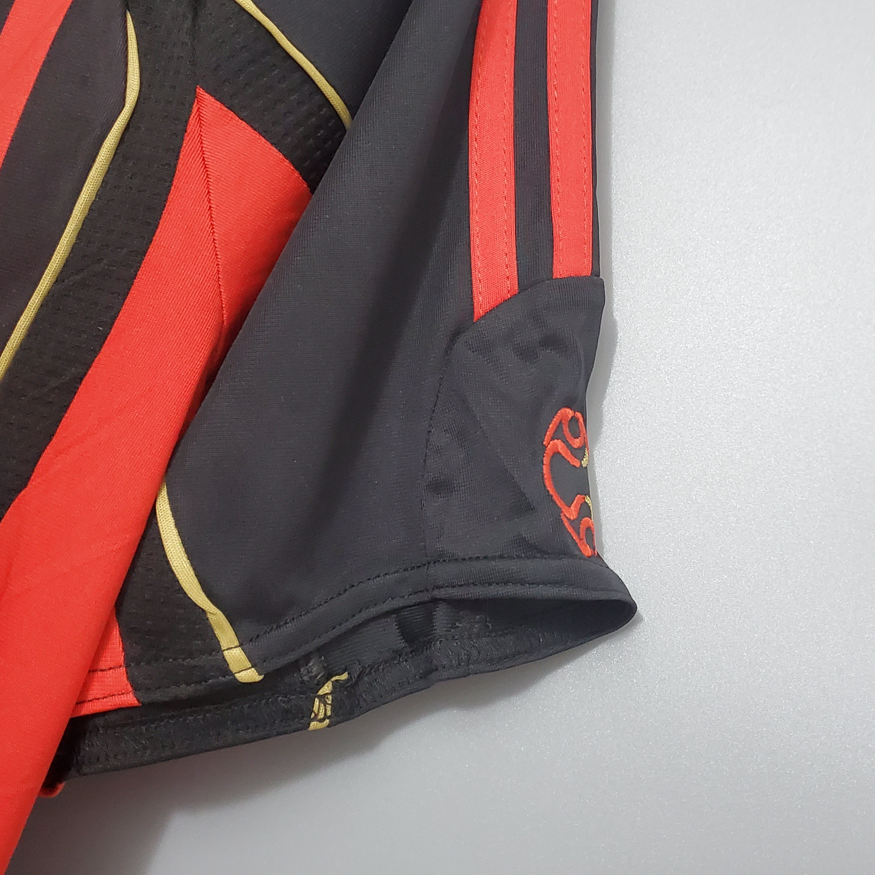 CAMISA MILAN RETRÔ HOME 06/07