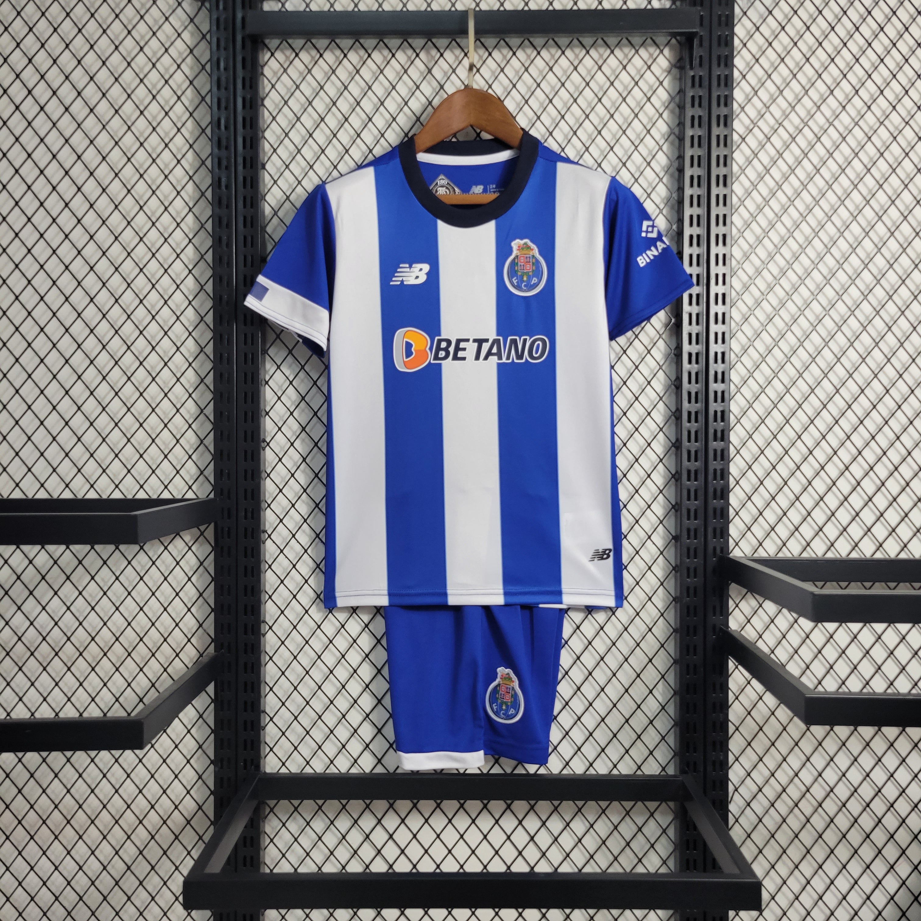 KIT INFANTIL PORTO HOME 23/24
