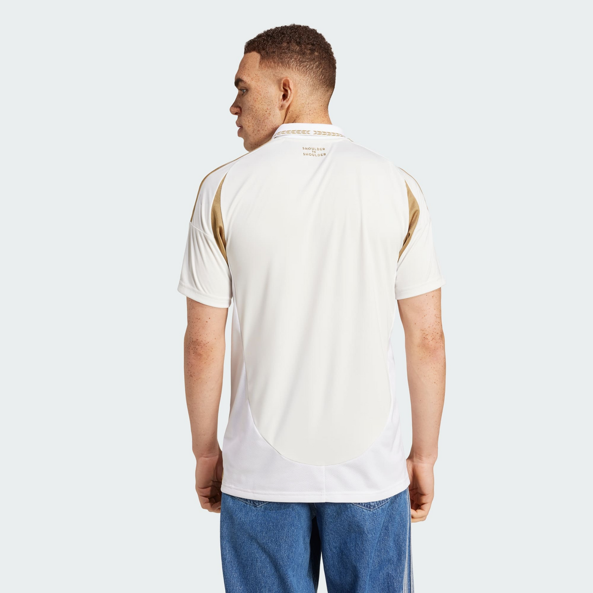 CAMISA RESERVA II LOS ANGELES MUNDIAL DE CLUBES 2025 BRANCA/DOURADA TORCEDOR MASCULINA