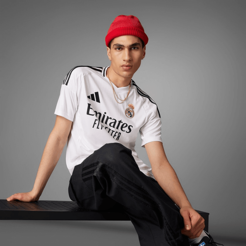 camisa-real-madrid-home-torcedor-2024-25-masculina-lançamento-branca-adidas