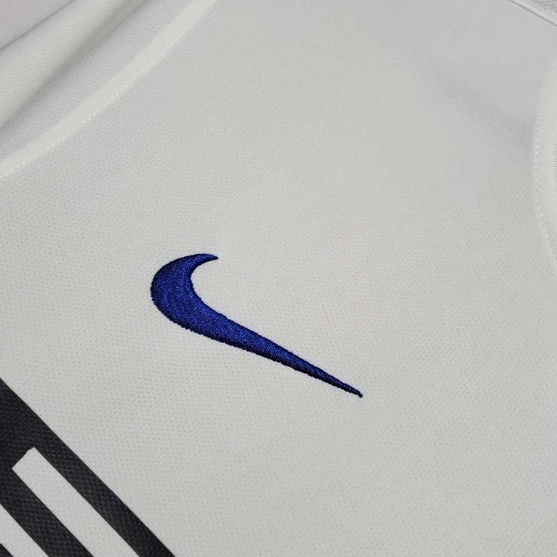 Camisa Retrô Inter de Milão 2010/11 Reserva branca