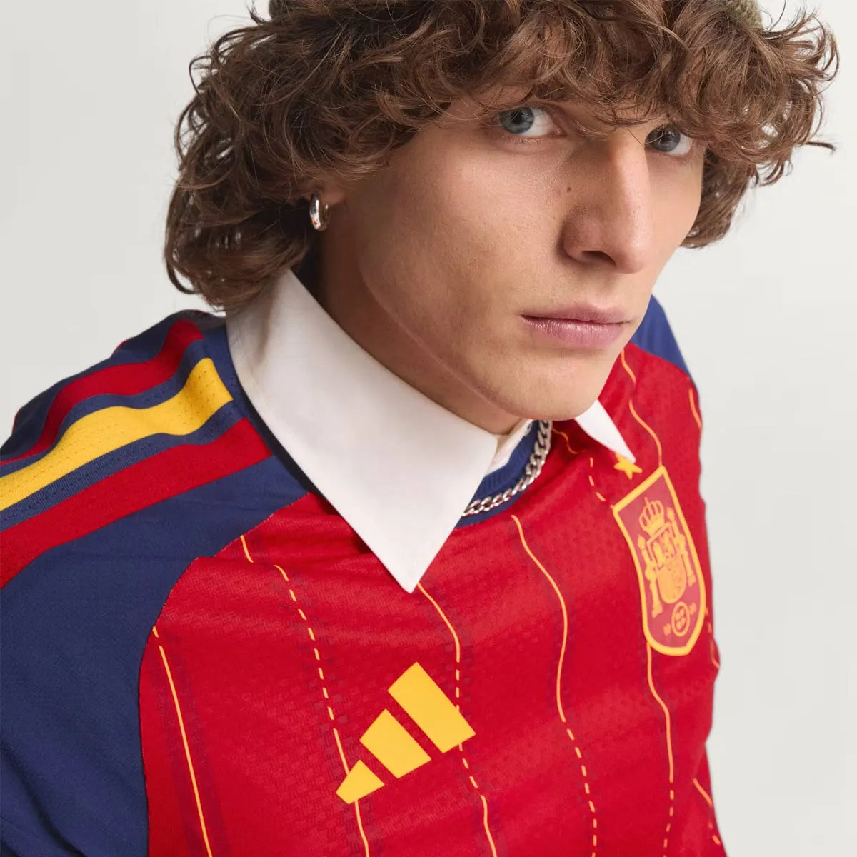 CAMISA ESPANHA TITULAR COPA DO MUNDO 2026 VERSÃO JOGADOR