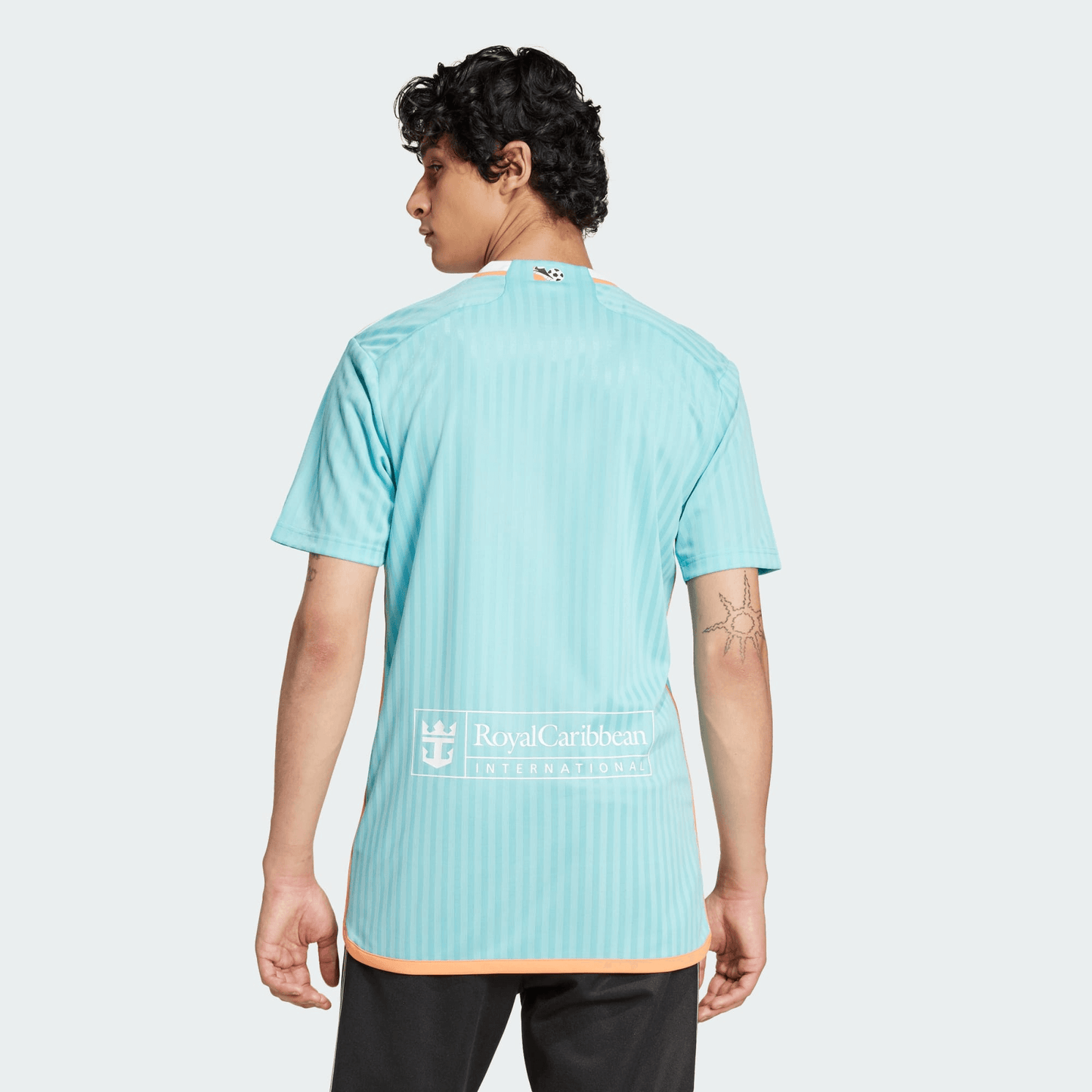 camisa_inter_miami_azul_2024_messi_10_adidas_especial_retro_1
