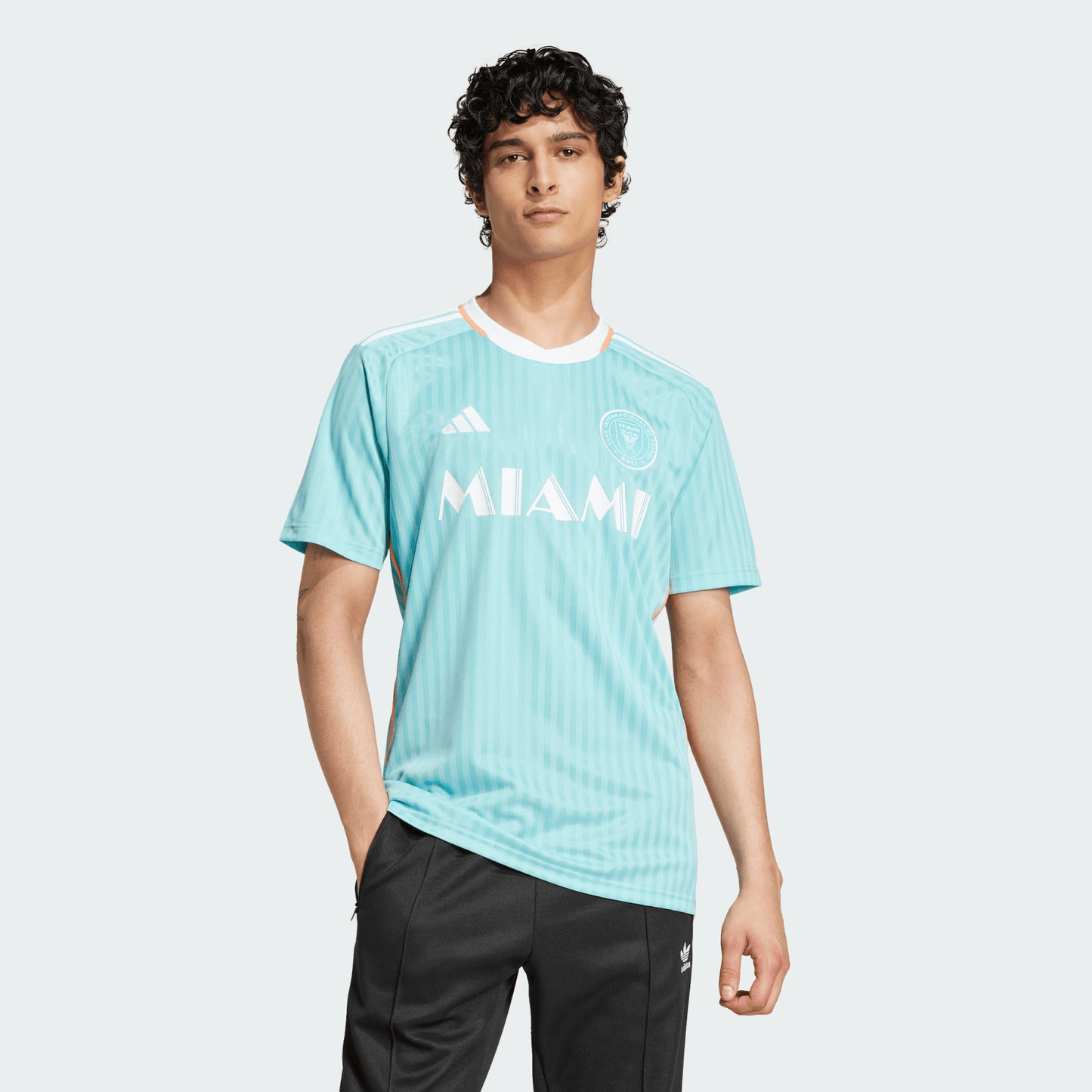 camisa_inter_miami_azul_2024_messi_10_adidas_especial_retro_1