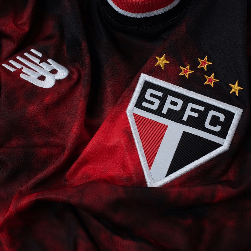 NOVA-CAMISA-SÃO-PAULO-MANCHADA-SUPERBET-2024-25-NEW-BALANCE