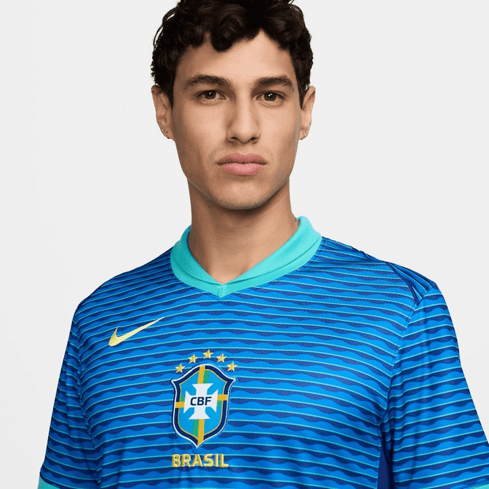 camisa_nike_brasil_masculina_copa-america-lançamento-torcedor-amarela-verde-2024-25-away-ii-vini-jr-neymar-copaamerica-azul