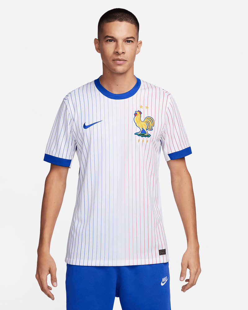 camisa_nike_frança_ii_masculina_eurocopa_lançamento_jogador_branca_2024-25_away_mbappe