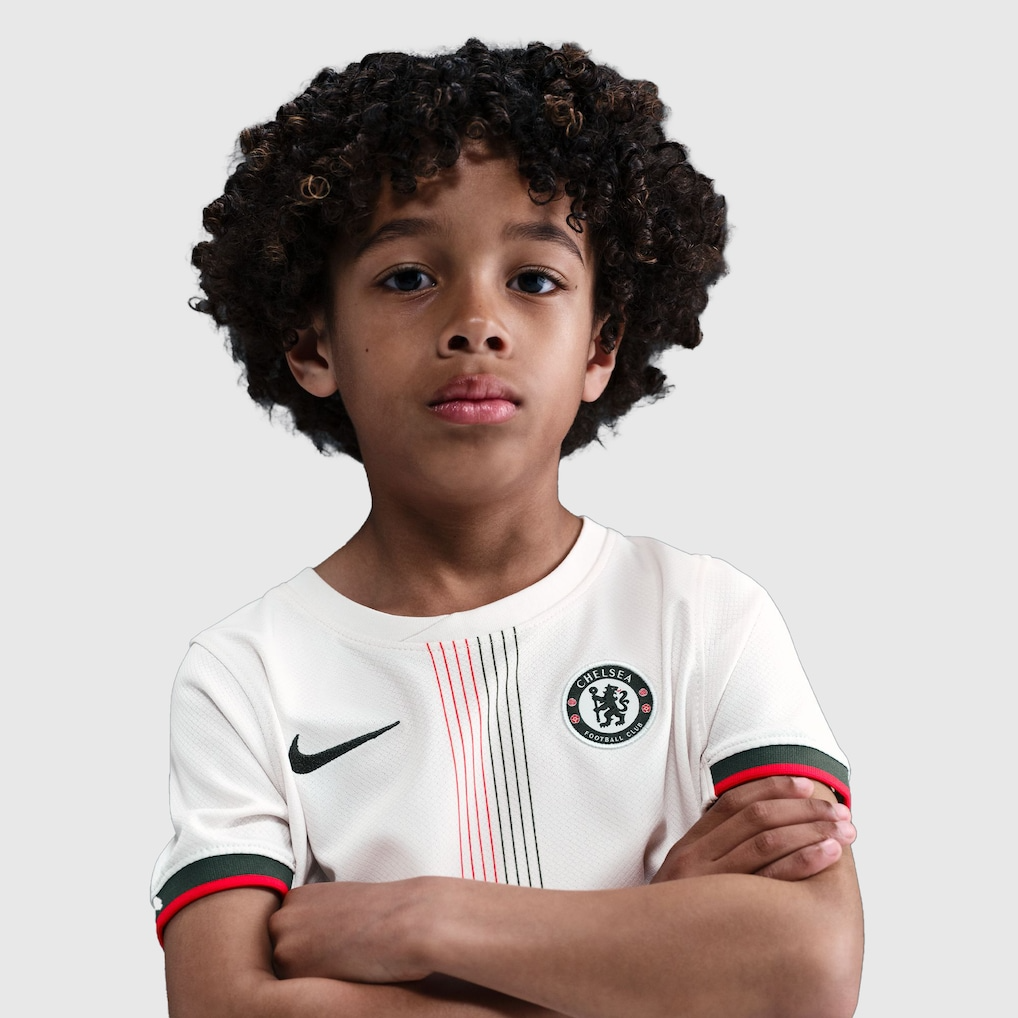 CONJUNTO INFANTIL CHELSEA RESERVA II 2025/26