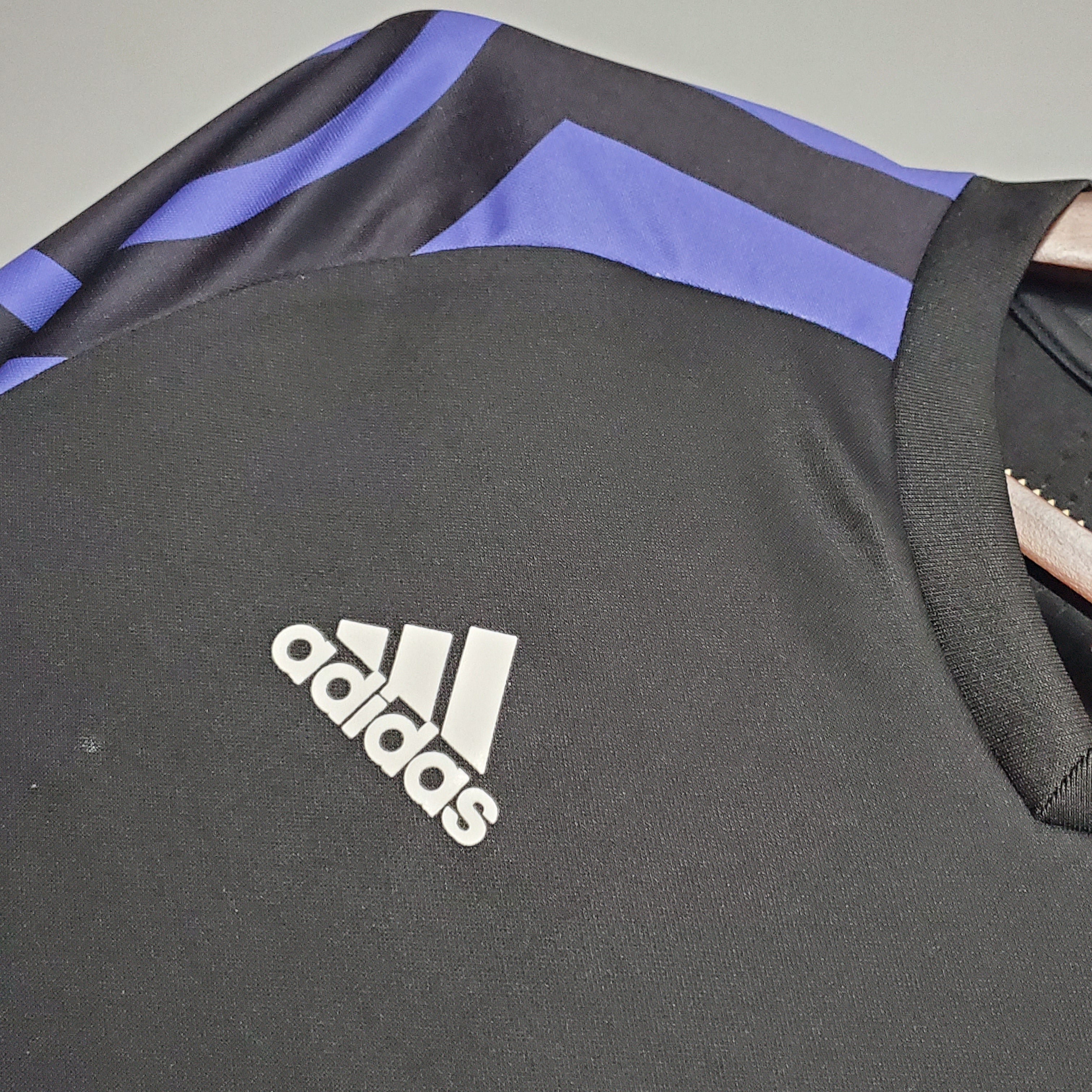 CAMISA RETRÔ REAL MADRID THIRD 15/16