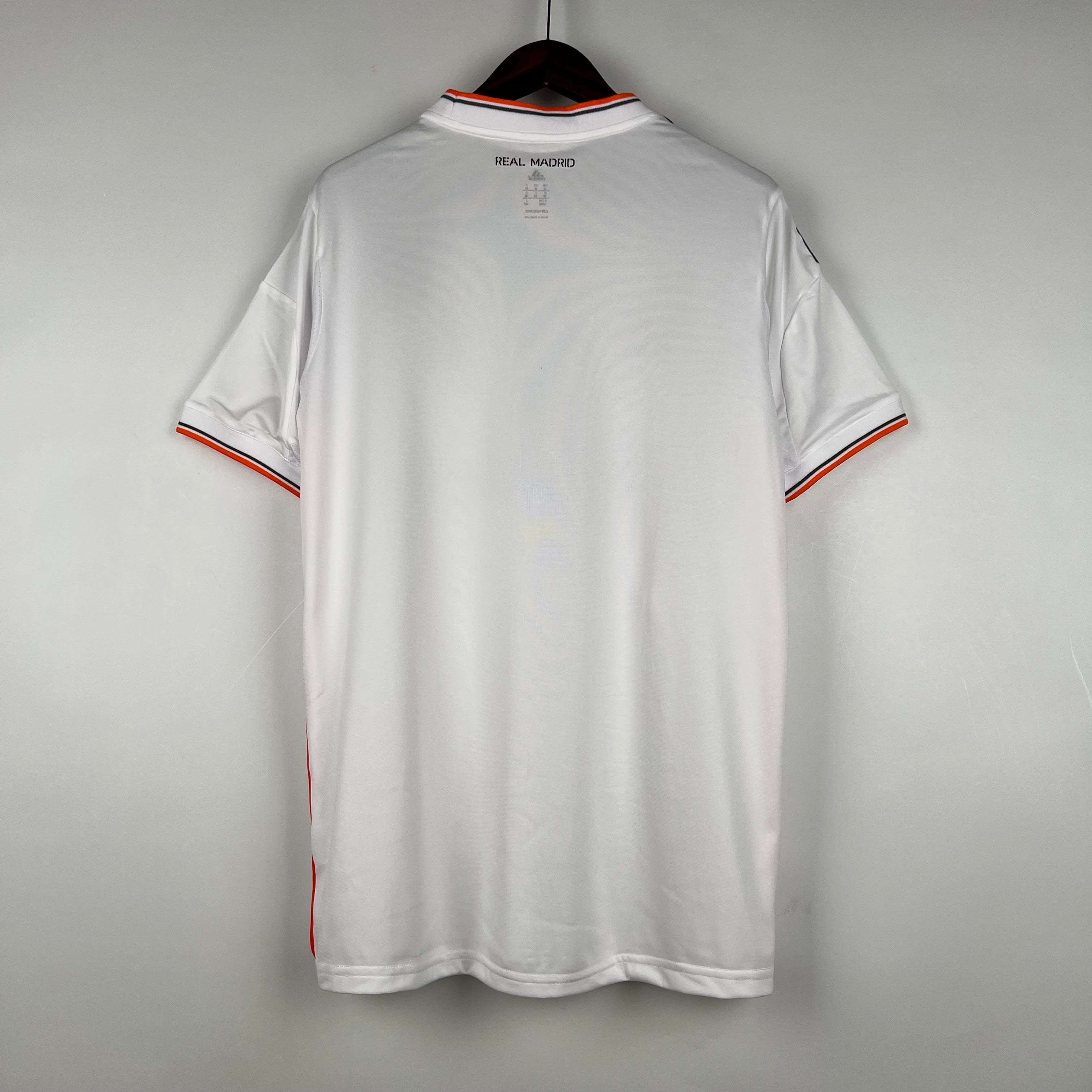 CAMISA RETRÔ REAL MADRID HOME 13/14