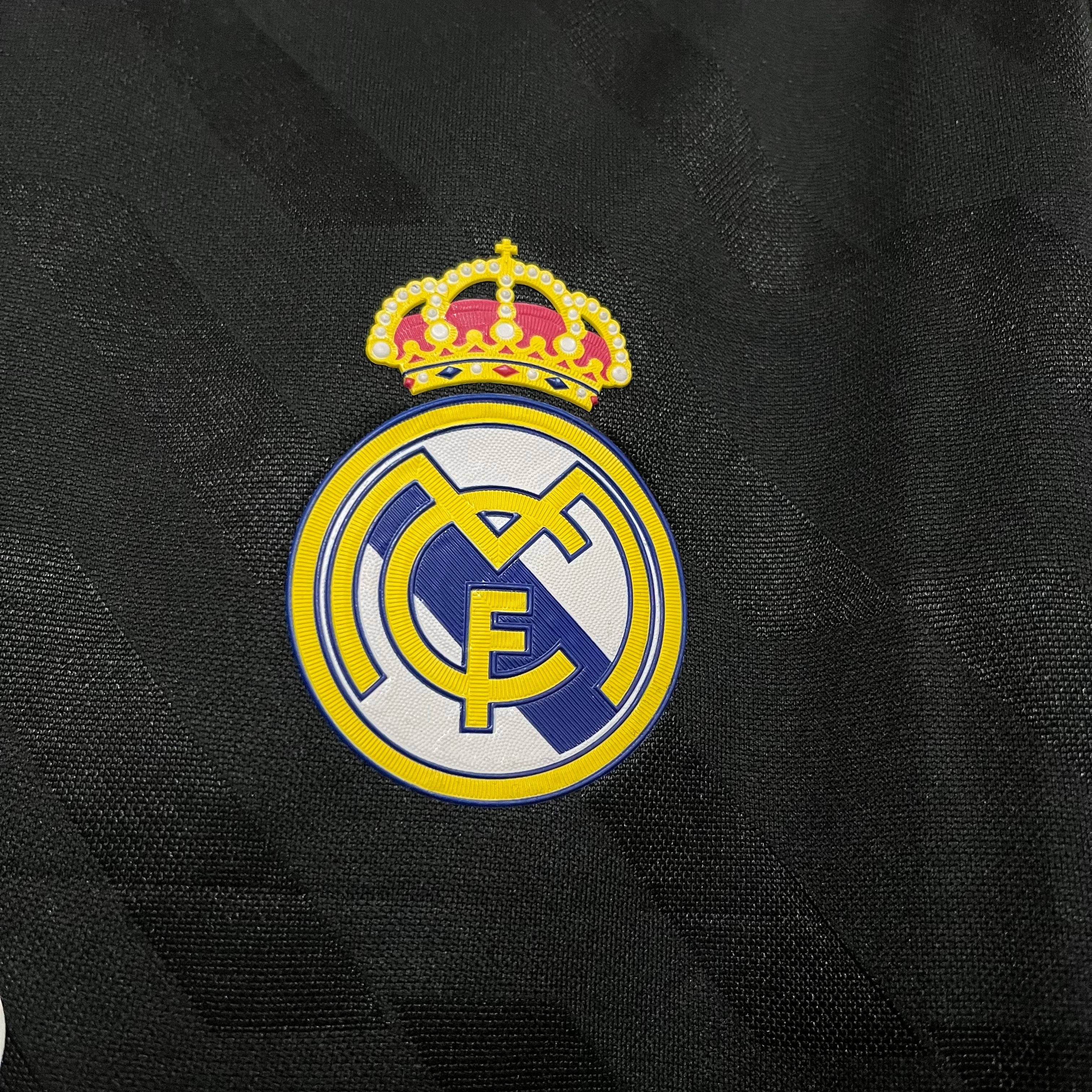 CAMISA REAL MADRID MANGA LONGA RETRÔ AWAY 11/12