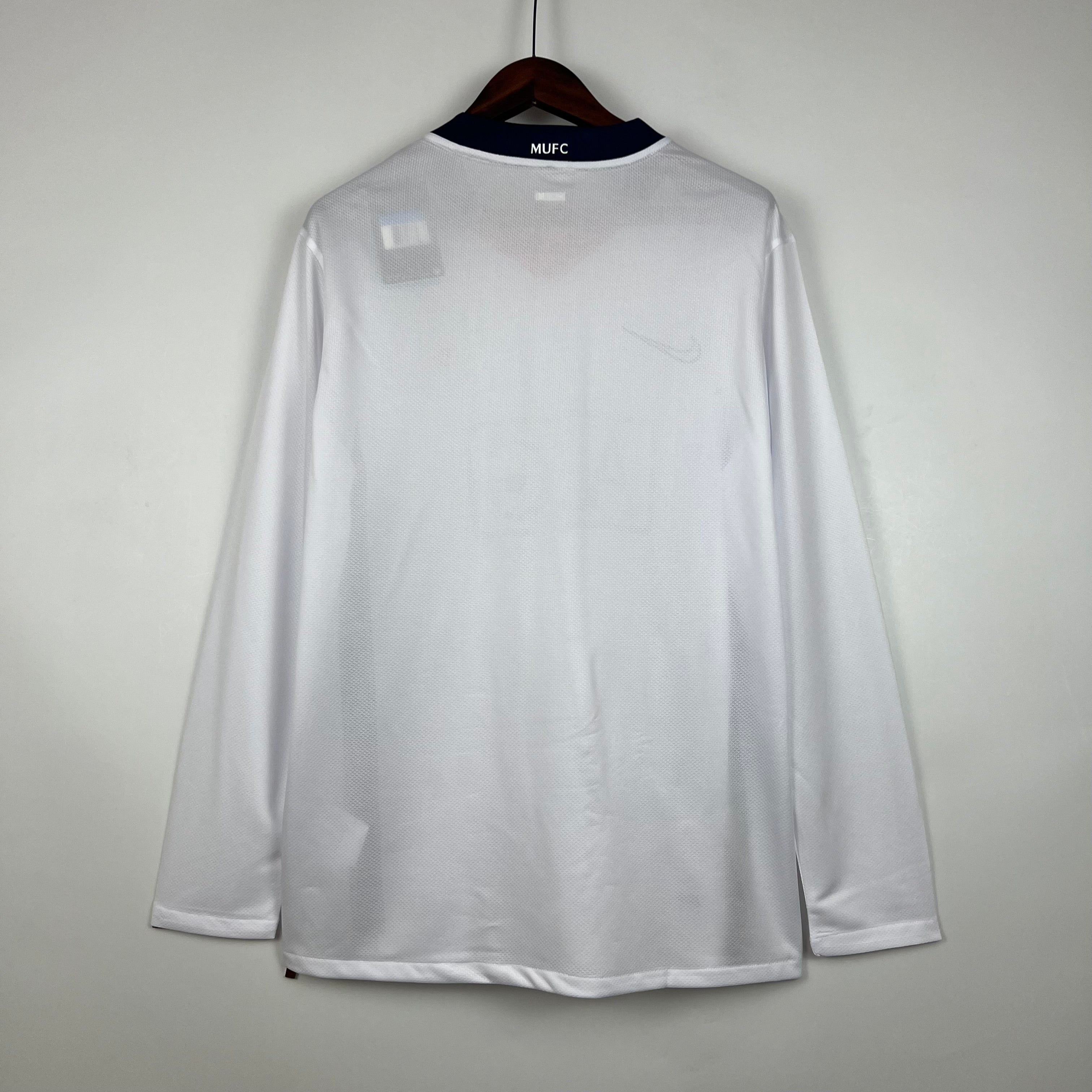 CAMISA RETRÔ MANCHESTER UNITED AWAY MANGA LONGA 07/08